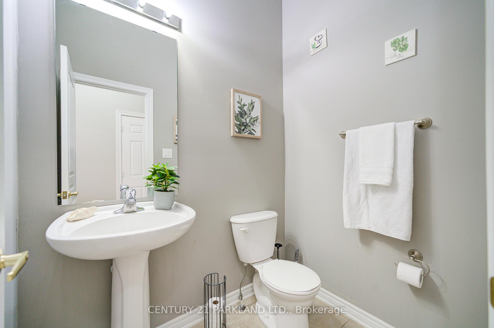 Photo 23 of 13 Turnhouse Crescent, Markham, Box Grove — HOMEH