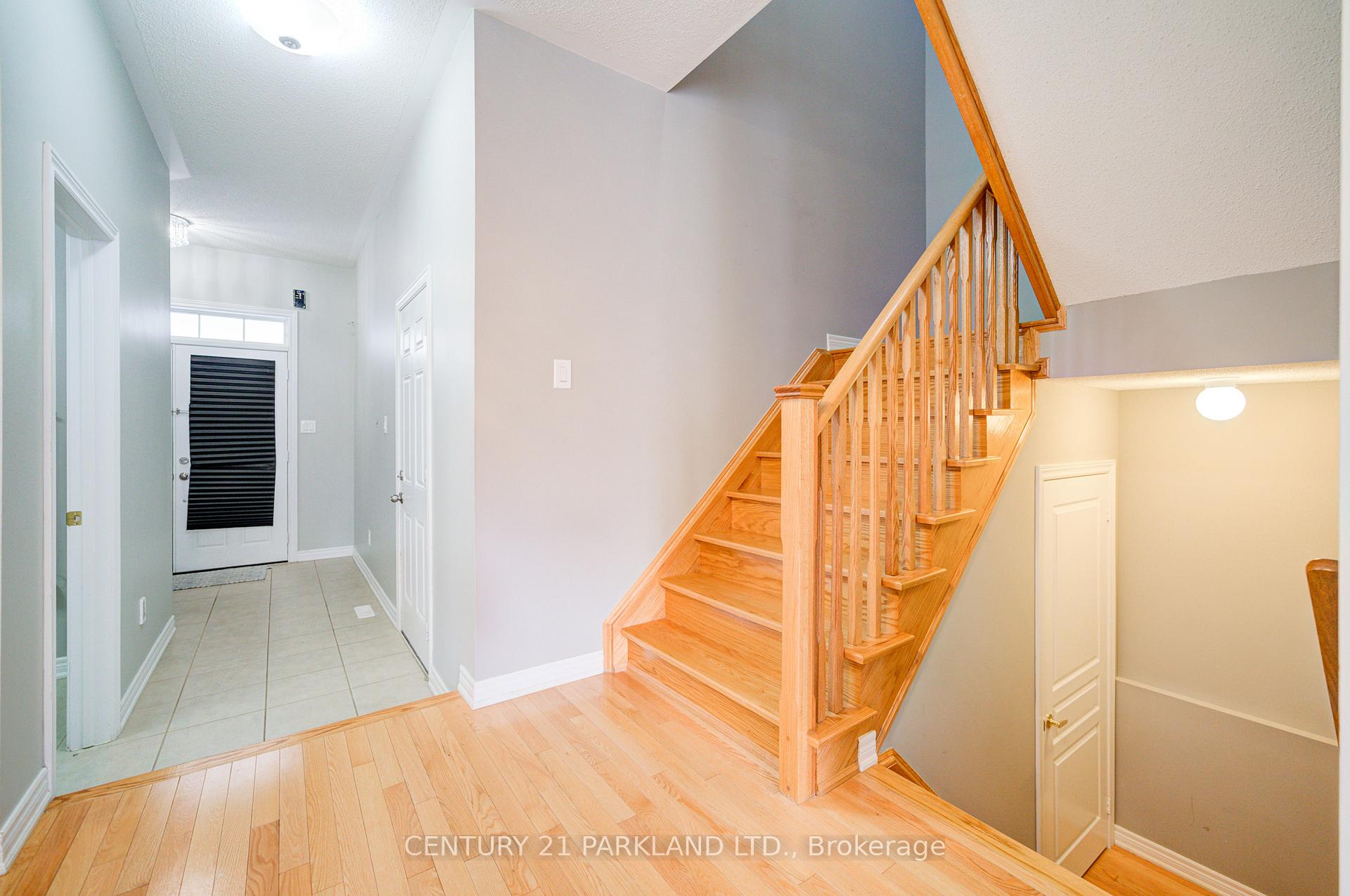 Photo 24 of 13 Turnhouse Crescent, Markham, Box Grove — HOMEH