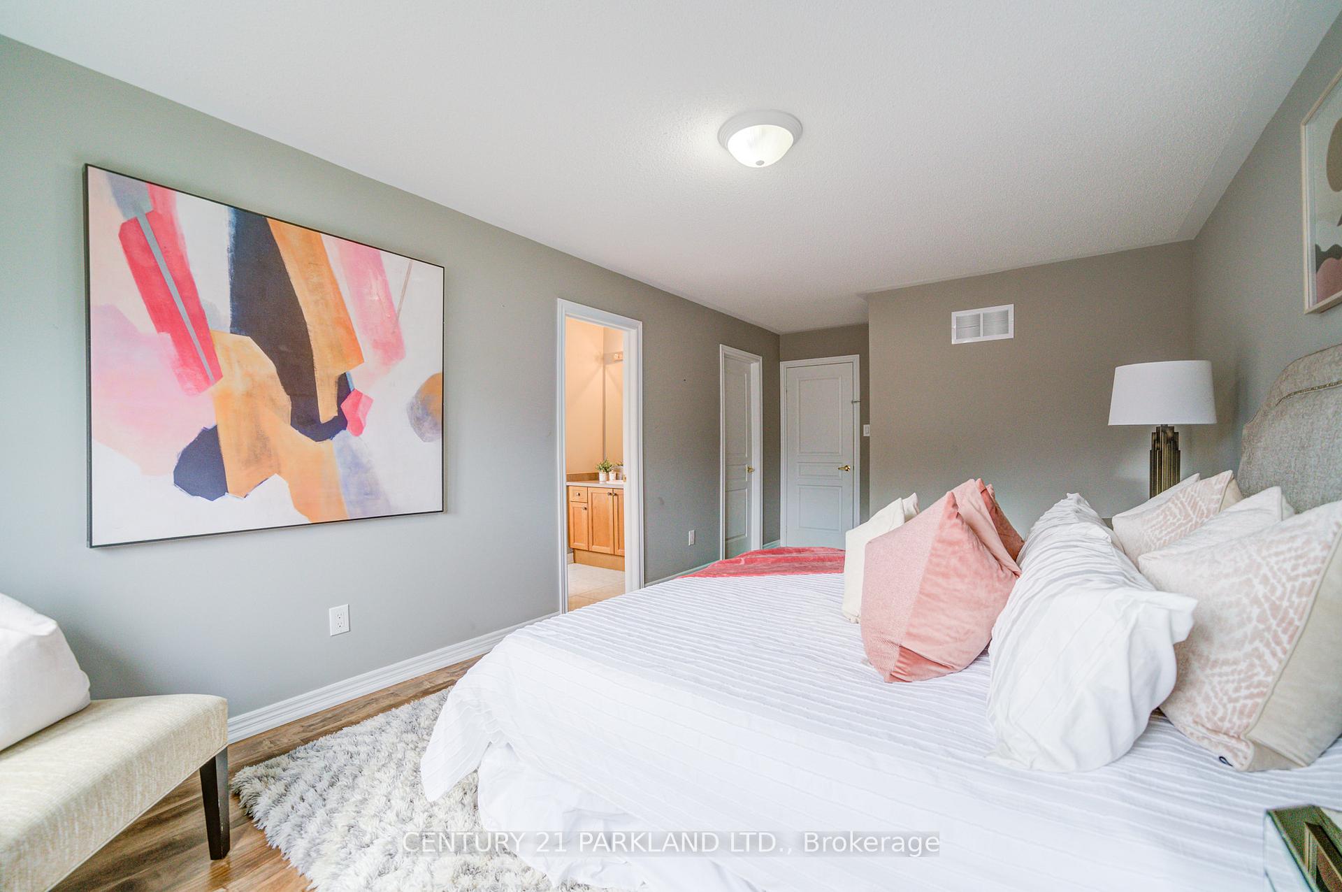 Photo 30 of 13 Turnhouse Crescent, Markham, Box Grove — HOMEH