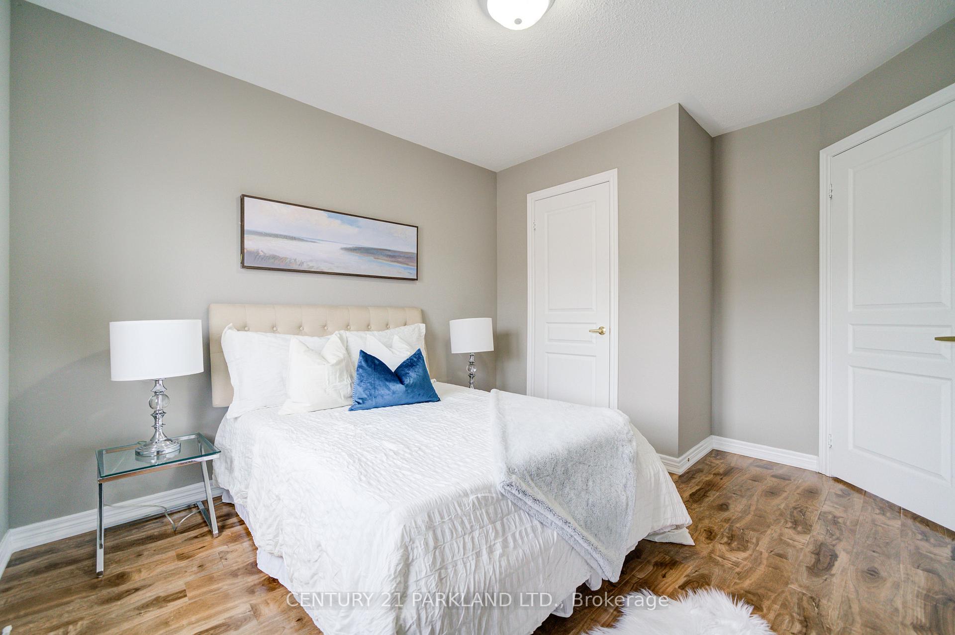 Photo 38 of 13 Turnhouse Crescent, Markham, Box Grove — HOMEH