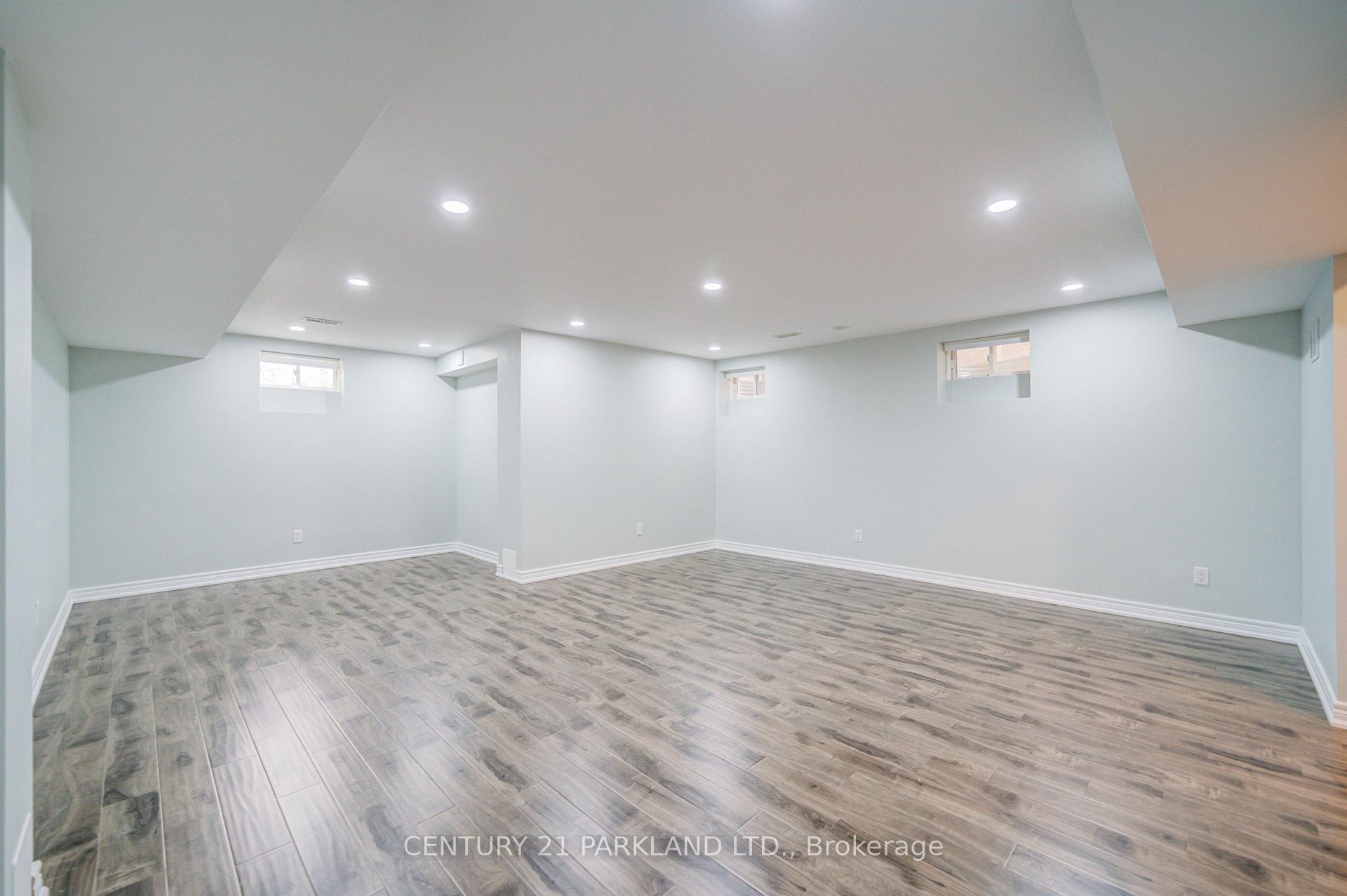 Photo 41 of 13 Turnhouse Crescent, Markham, Box Grove — HOMEH