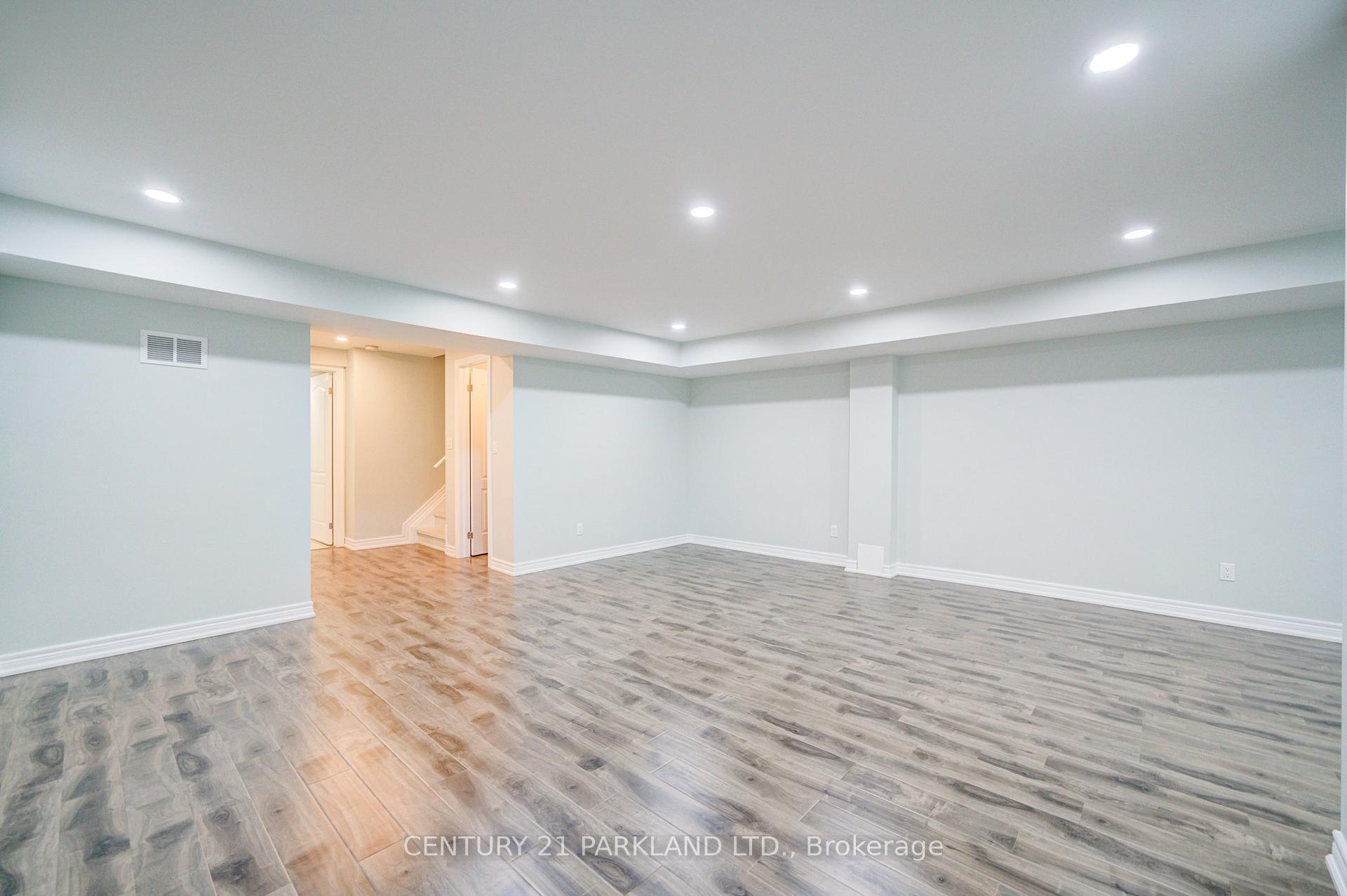Photo 43 of 13 Turnhouse Crescent, Markham, Box Grove — HOMEH