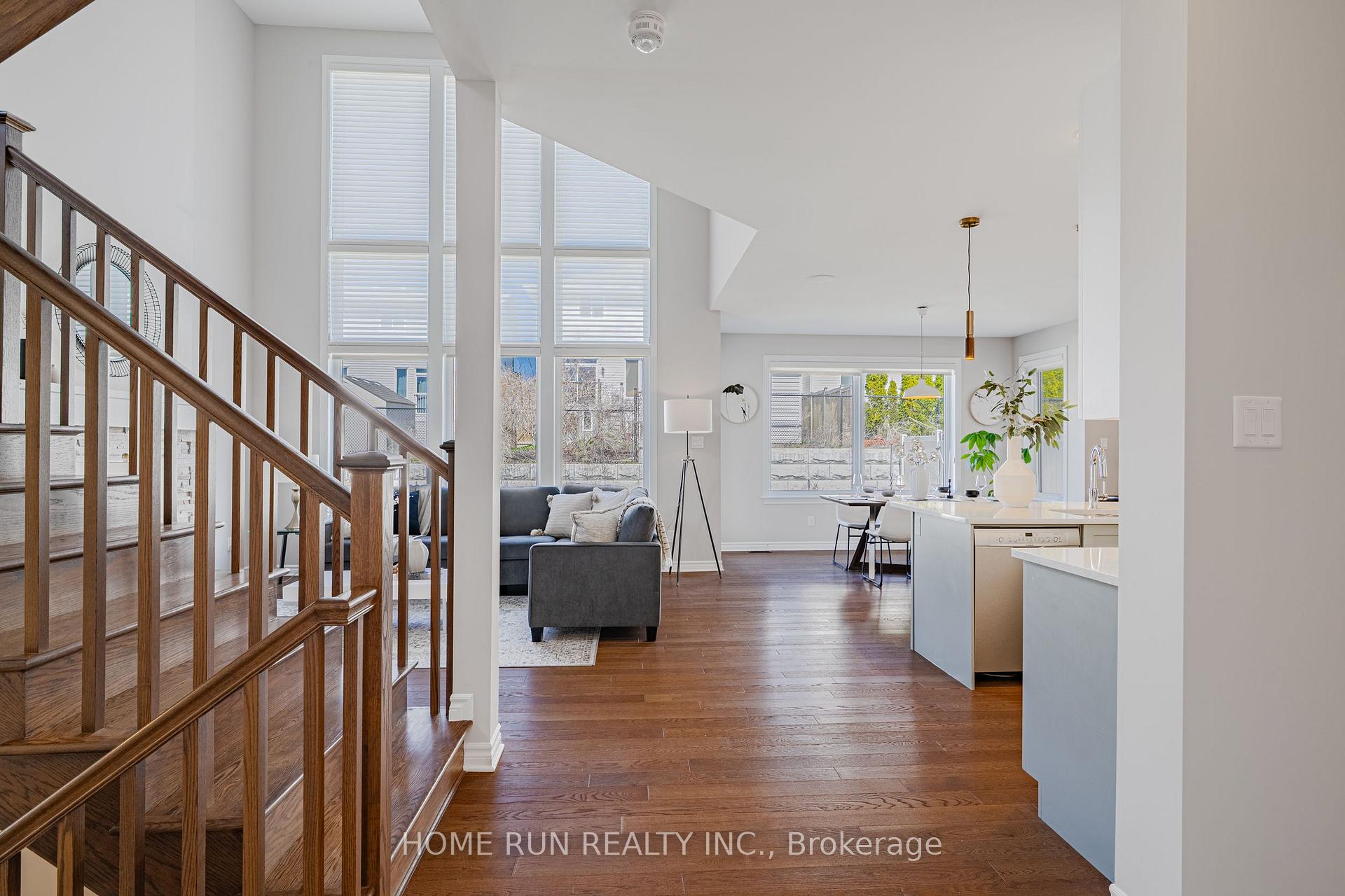 Photo 8 of 604 Gabriola Way, Ottawa, Kanata - Kanata Lakes/Heritage Hills — HOMEH