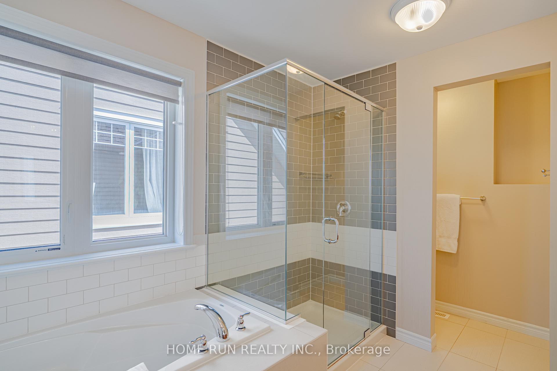 Photo 40 of 604 Gabriola Way, Ottawa, Kanata - Kanata Lakes/Heritage Hills — HOMEH
