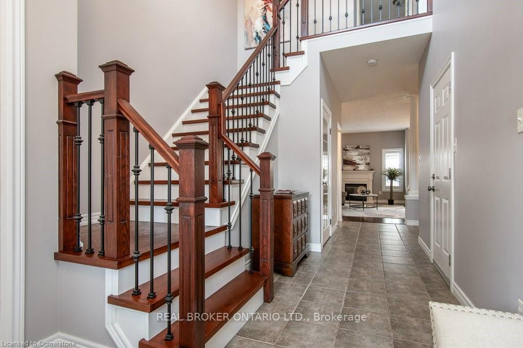 Photo 4 of 27 Verona Street, Kitchener — HOMEH