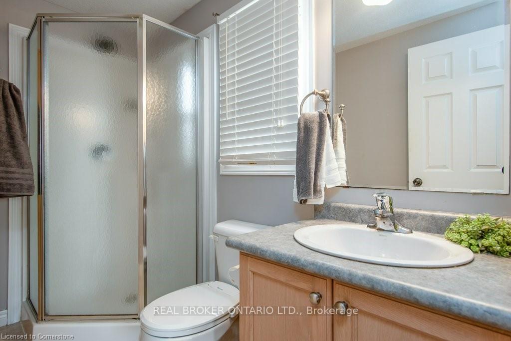 Photo 18 of 27 Verona Street, Kitchener — HOMEH