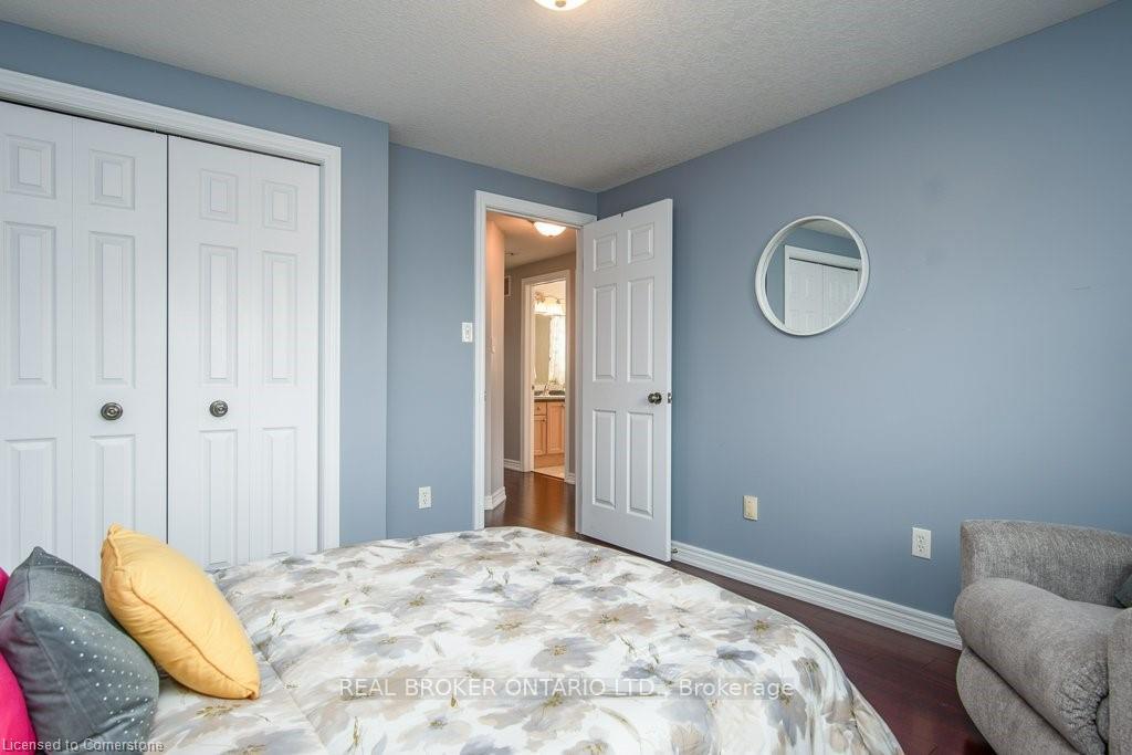 Photo 20 of 27 Verona Street, Kitchener — HOMEH