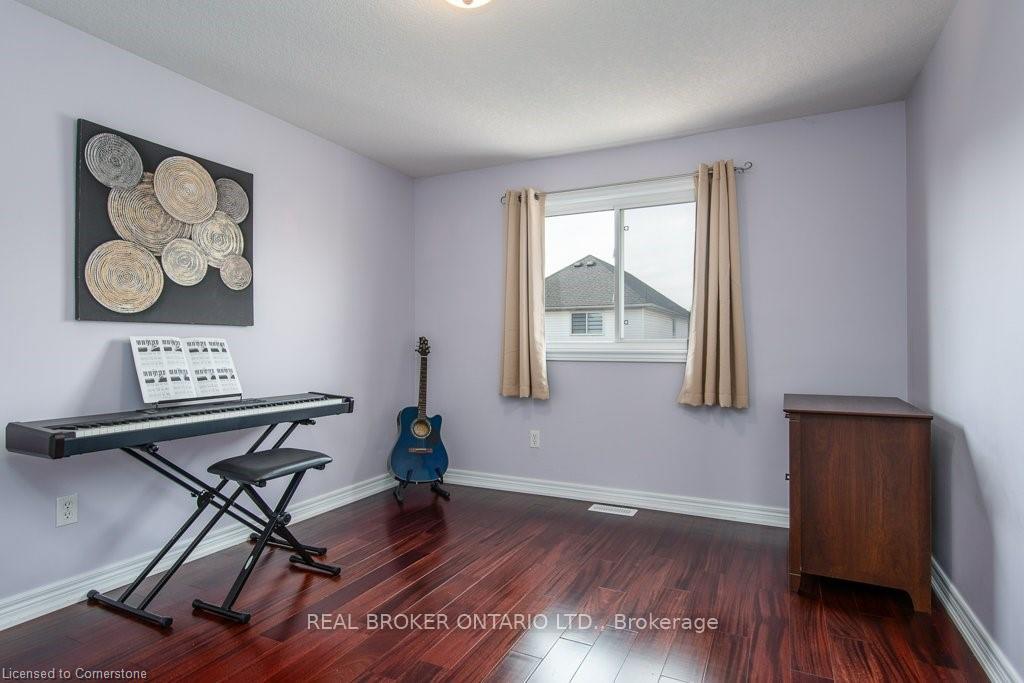 Photo 21 of 27 Verona Street, Kitchener — HOMEH