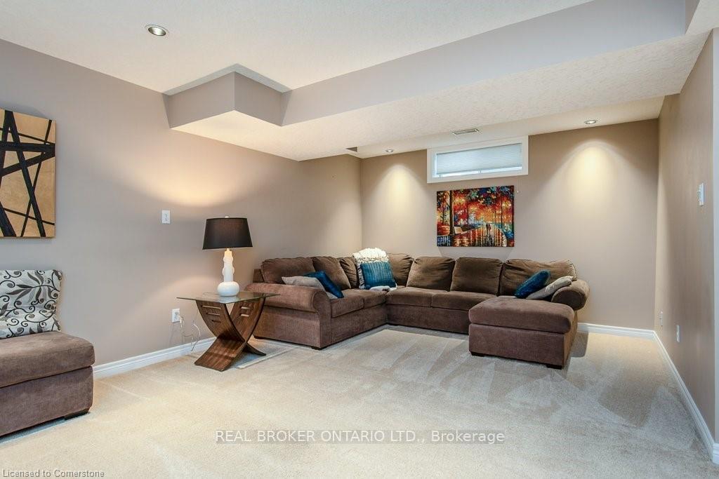 Photo 25 of 27 Verona Street, Kitchener — HOMEH