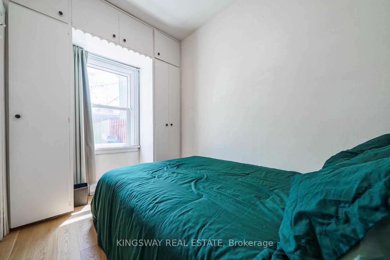Photo 9 of 230 Emerald Street N, Hamilton, Landsdale — HOMEH