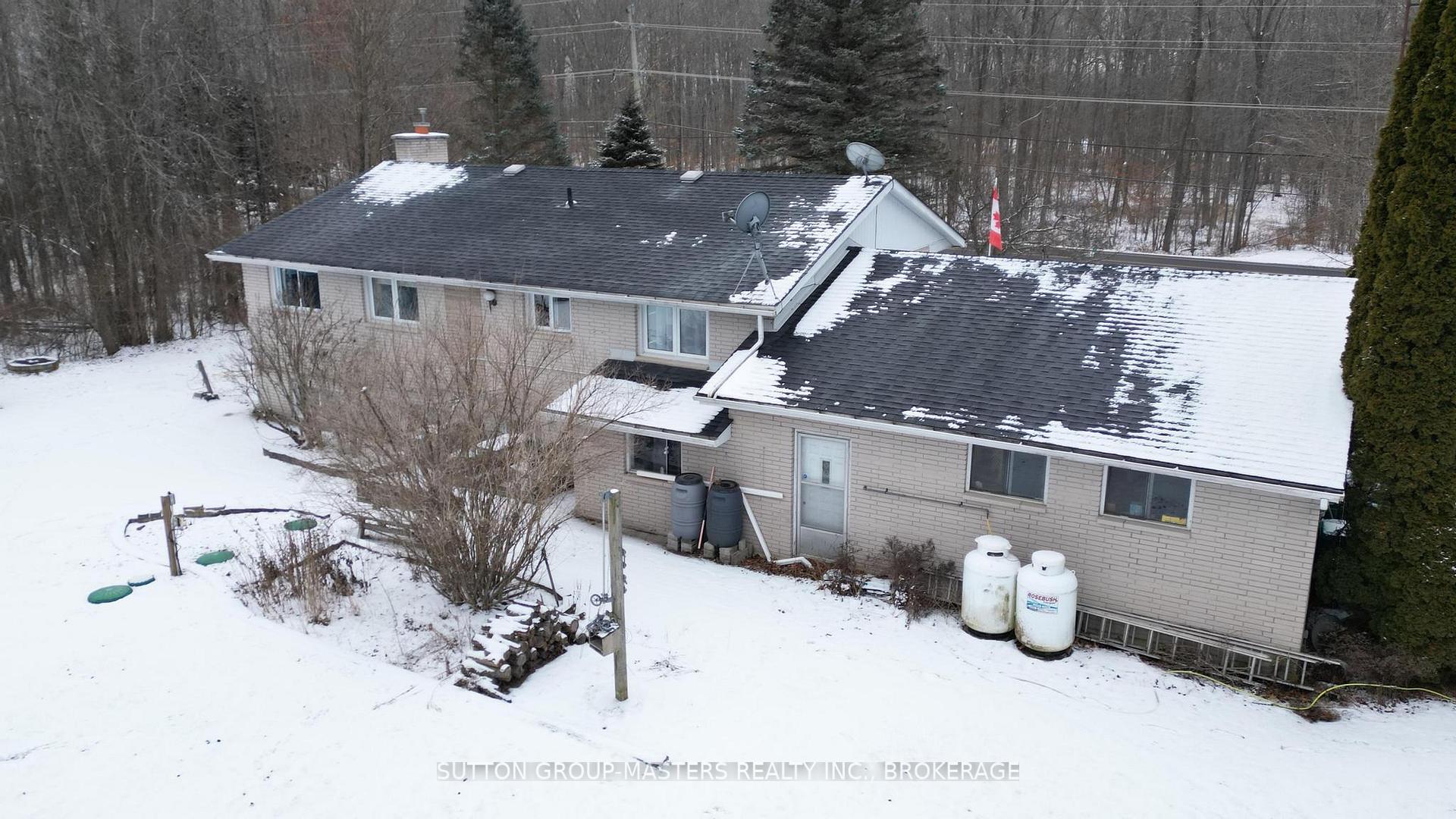 Photo 35 of 843 County Rd 7, Loyalist, Lennox and Addington - South — HOMEH