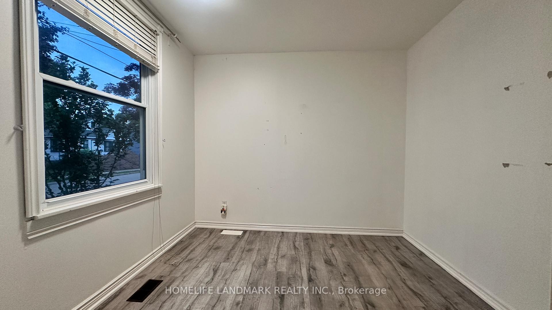 Photo 35 of 107 Royal Avenue, Hamilton, Ainslie Wood — HOMEH