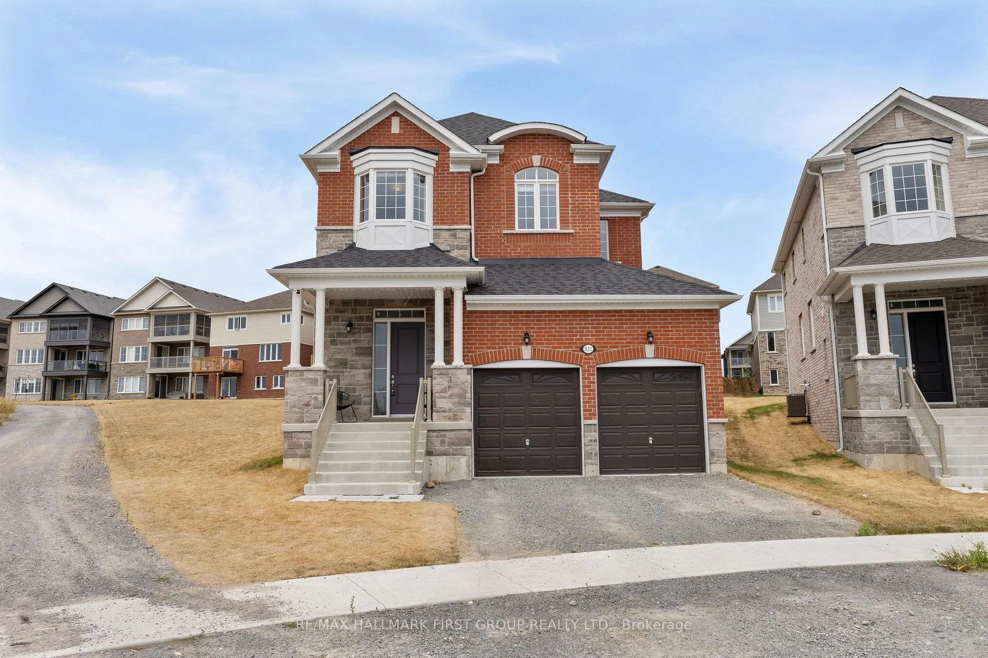 Photo 1 of 821 Steinberg Court, Peterborough, Monaghan Ward 2 — HOMEH