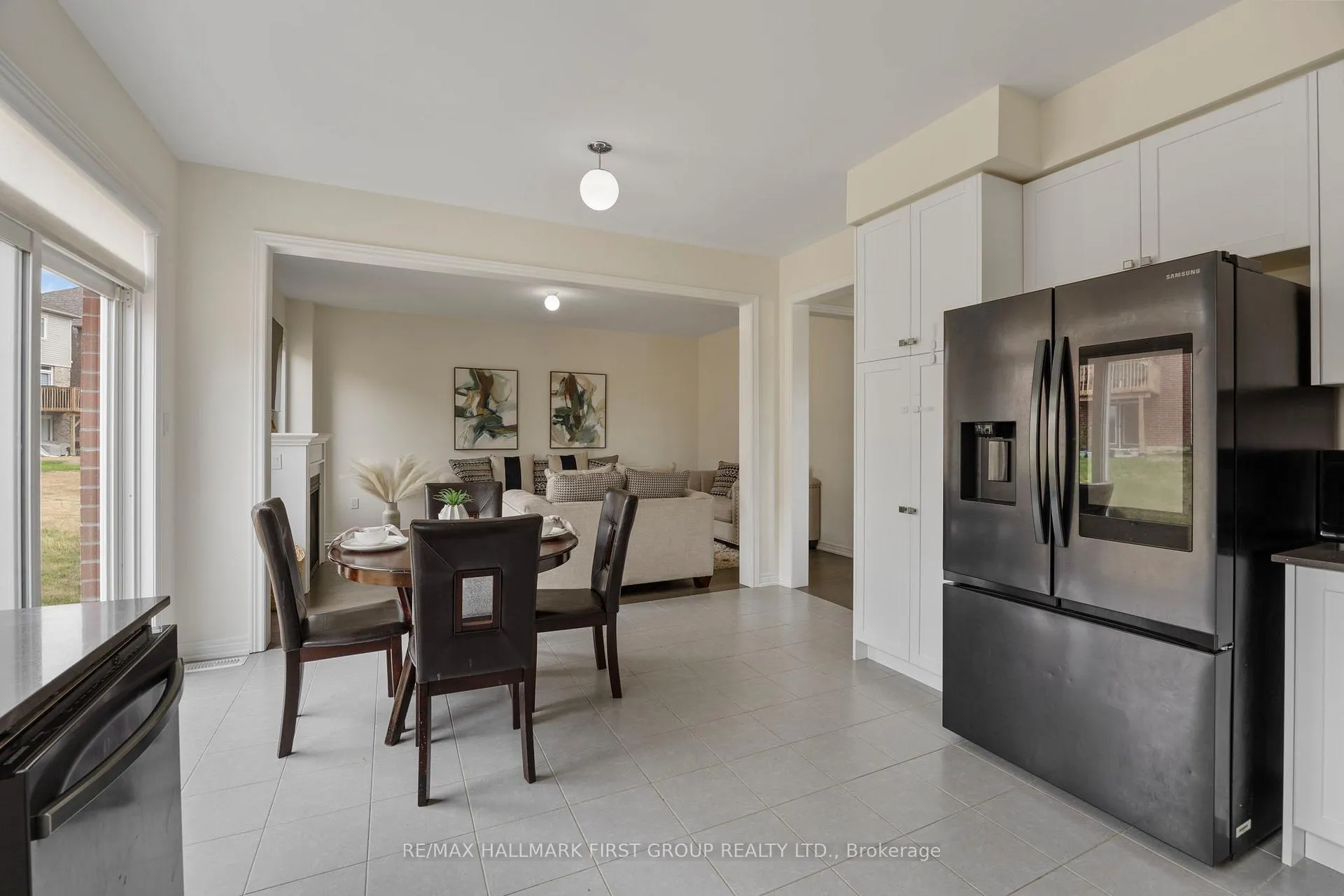 Photo 21 of 821 Steinberg Court, Peterborough, Monaghan Ward 2 — HOMEH