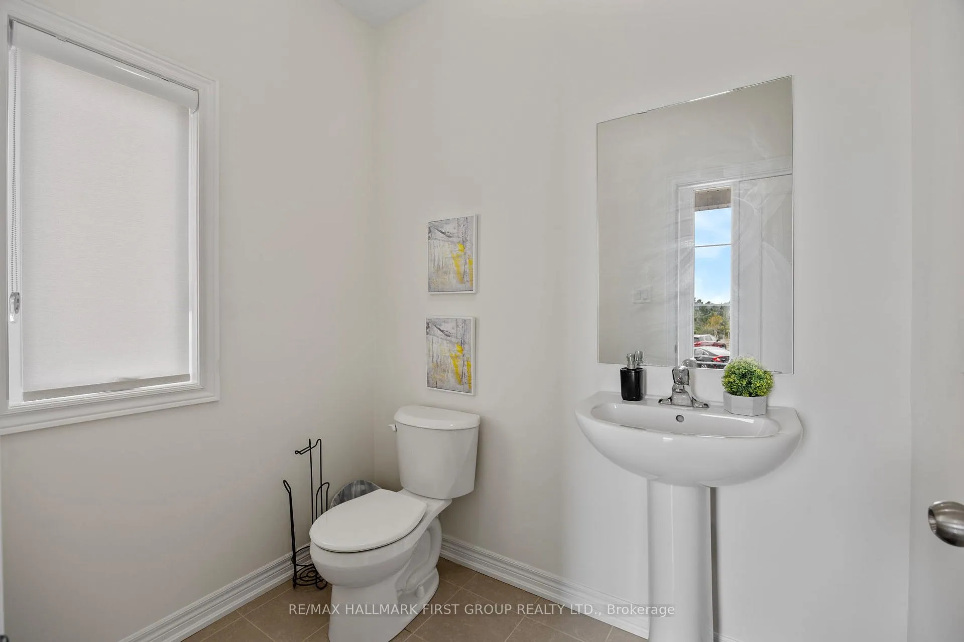 Photo 24 of 821 Steinberg Court, Peterborough, Monaghan Ward 2 — HOMEH