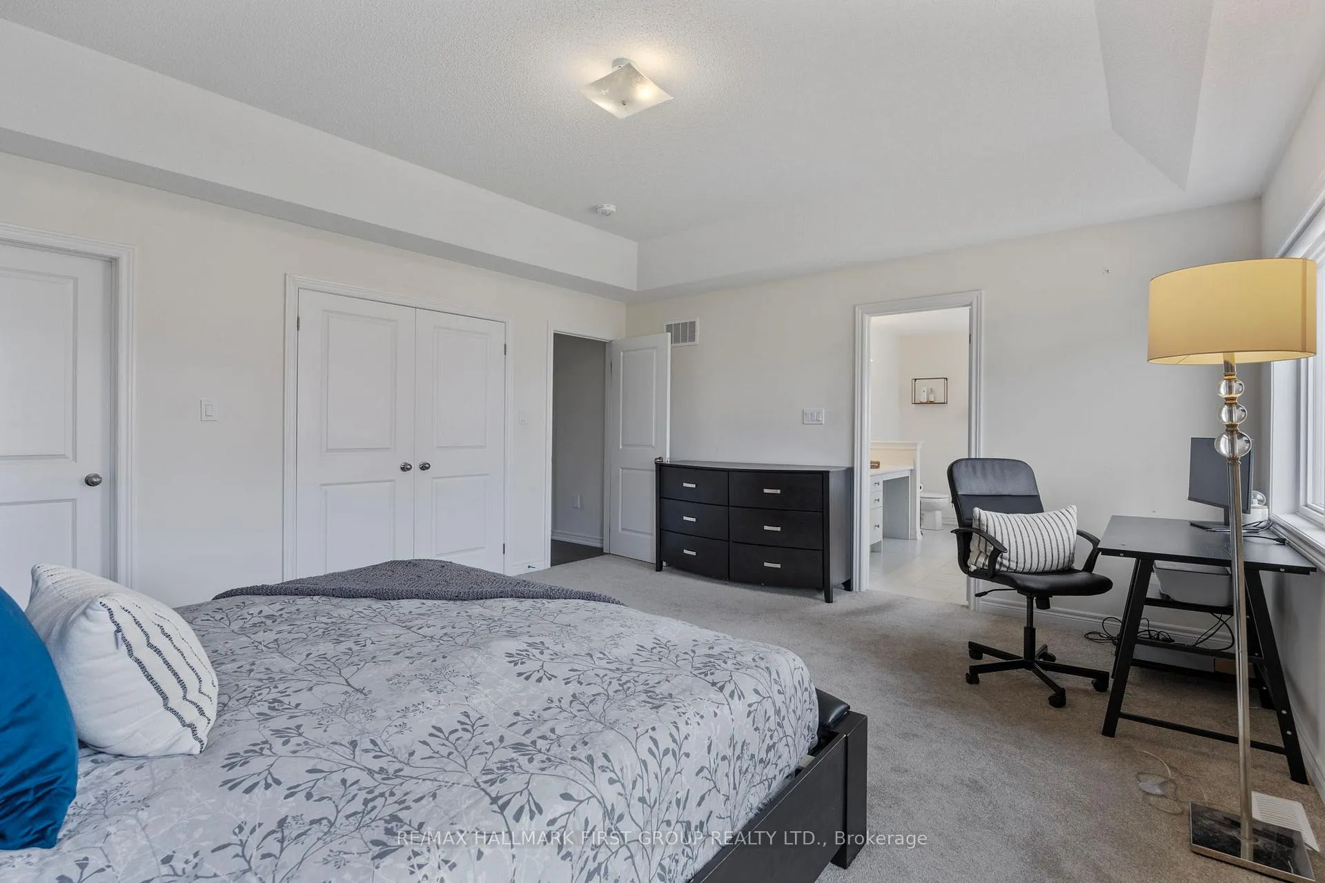 Photo 33 of 821 Steinberg Court, Peterborough, Monaghan Ward 2 — HOMEH
