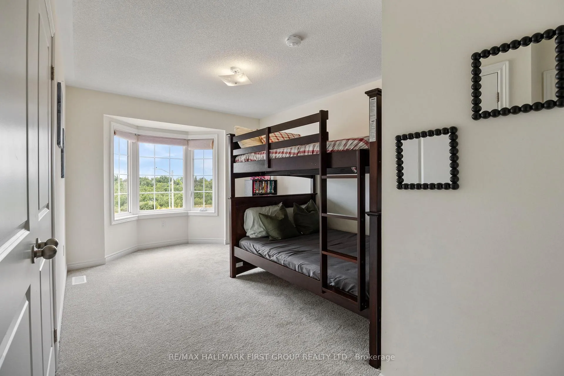 Photo 40 of 821 Steinberg Court, Peterborough, Monaghan Ward 2 — HOMEH