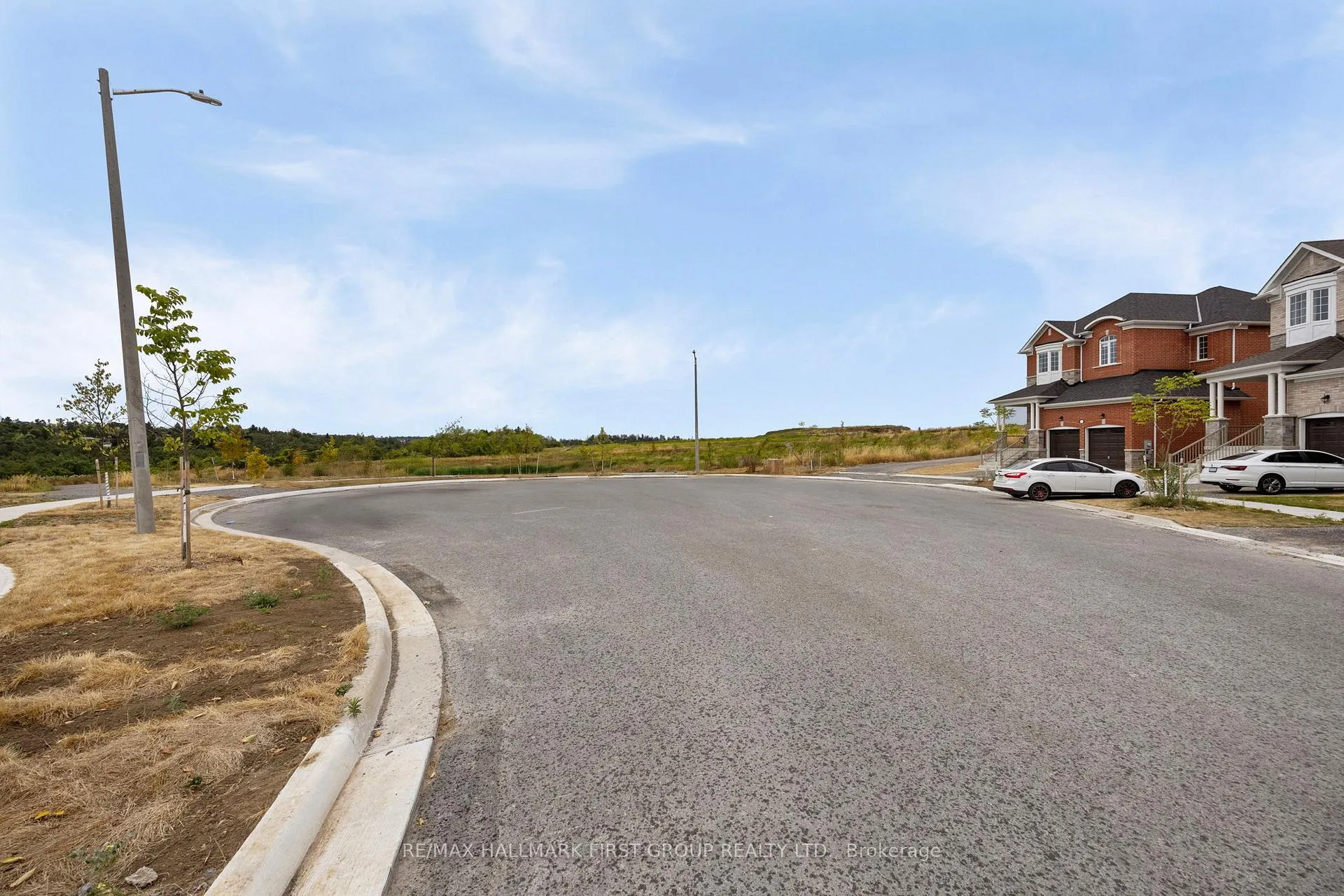 Photo 48 of 821 Steinberg Court, Peterborough, Monaghan Ward 2 — HOMEH
