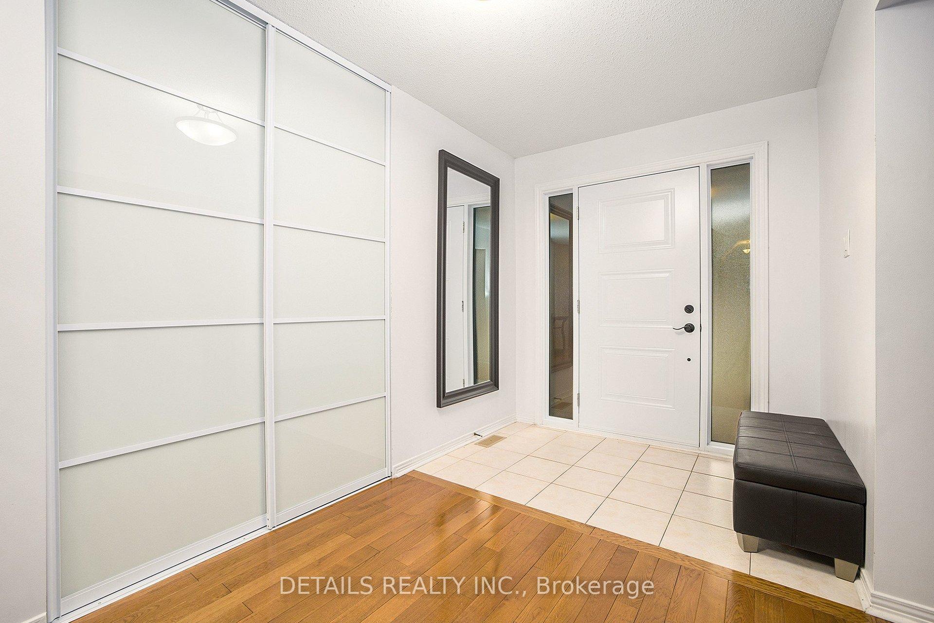 Photo 3 of 65 Willow Glen Drive, Ottawa, Kanata - Bridlewood — HOMEH