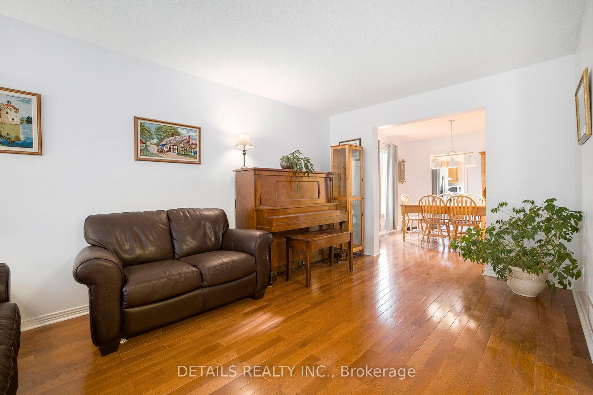 Photo 7 of 65 Willow Glen Drive, Ottawa, Kanata - Bridlewood — HOMEH
