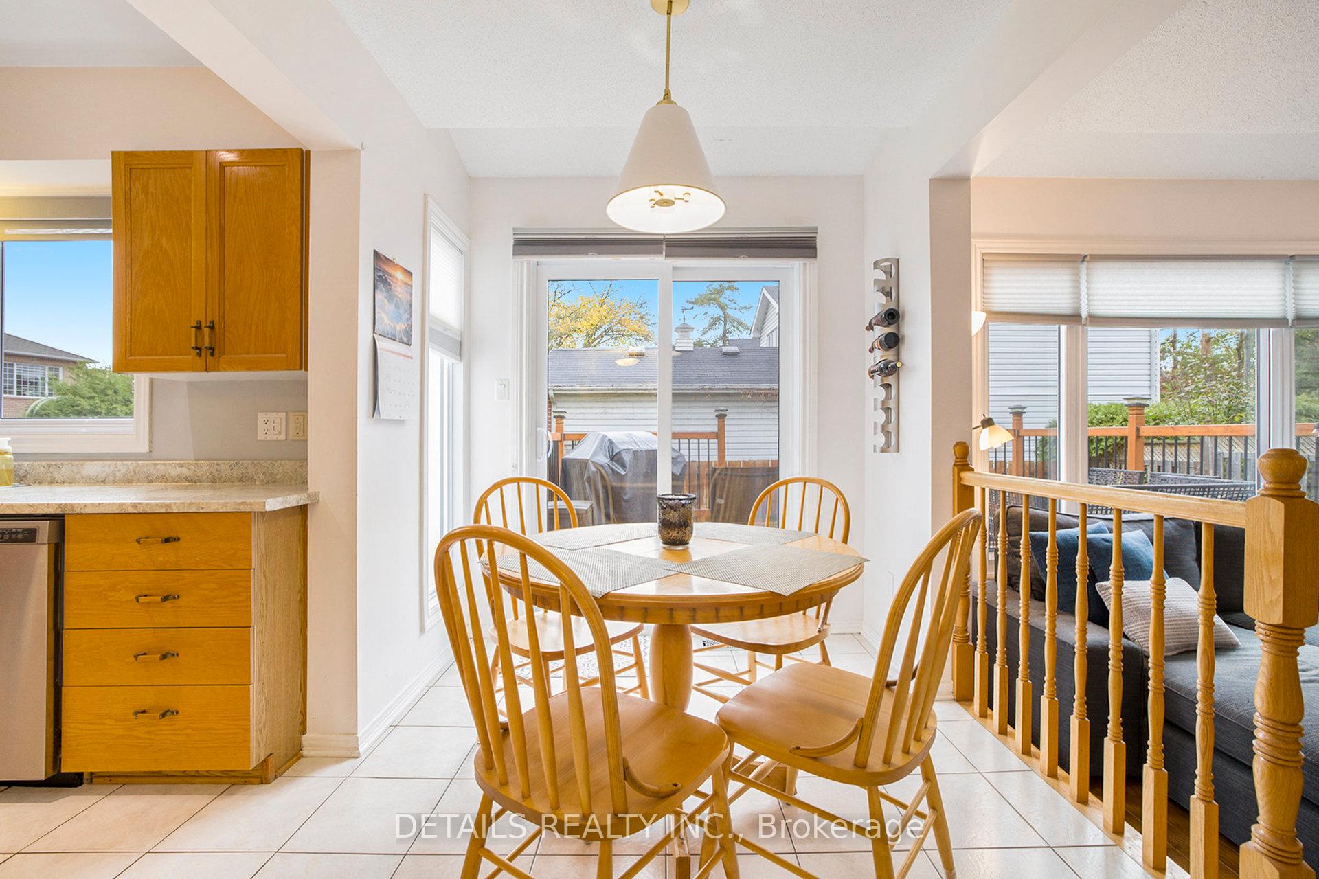 Photo 13 of 65 Willow Glen Drive, Ottawa, Kanata - Bridlewood — HOMEH