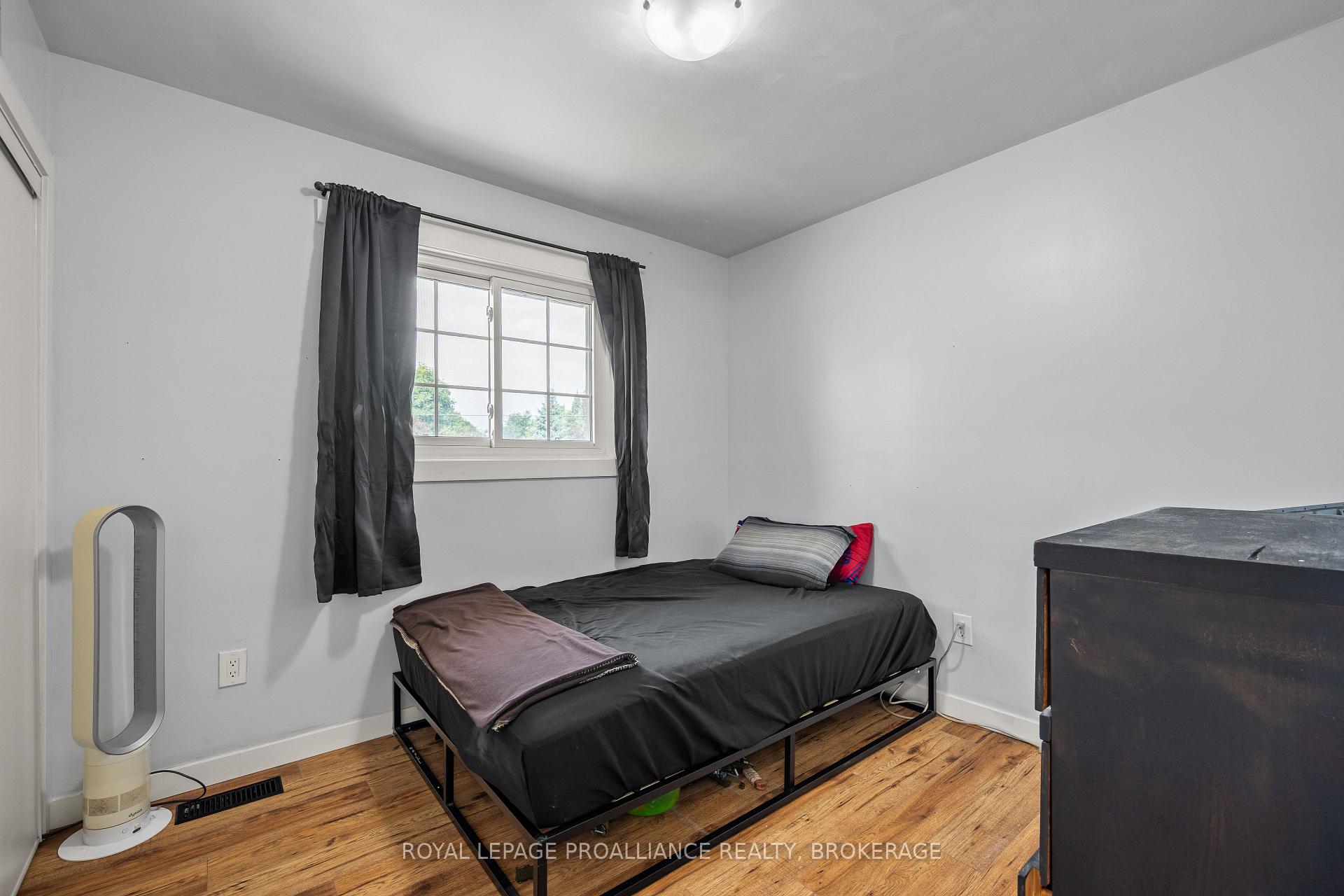Photo 33 of 1412 Mildred Street, Kingston, City North of 401 — HOMEH