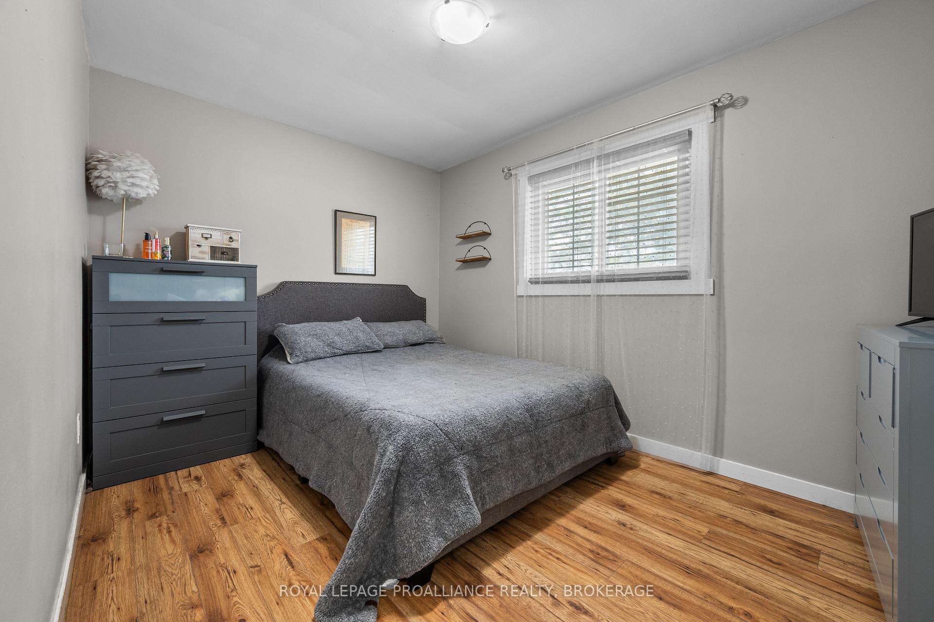 Photo 37 of 1412 Mildred Street, Kingston, City North of 401 — HOMEH