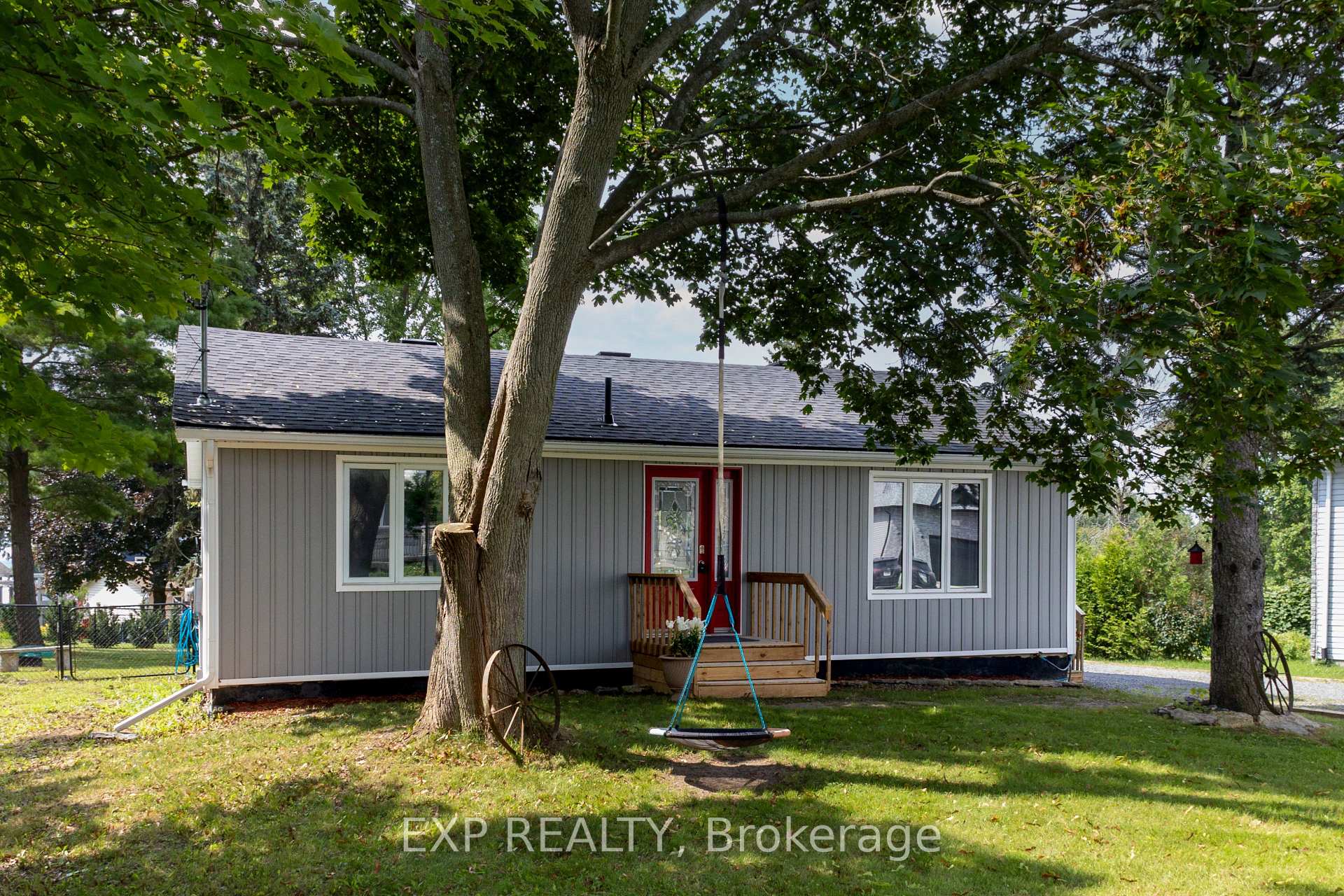Photo 3 of 285 Academy Street, Loyalist, Bath — HOMEH
