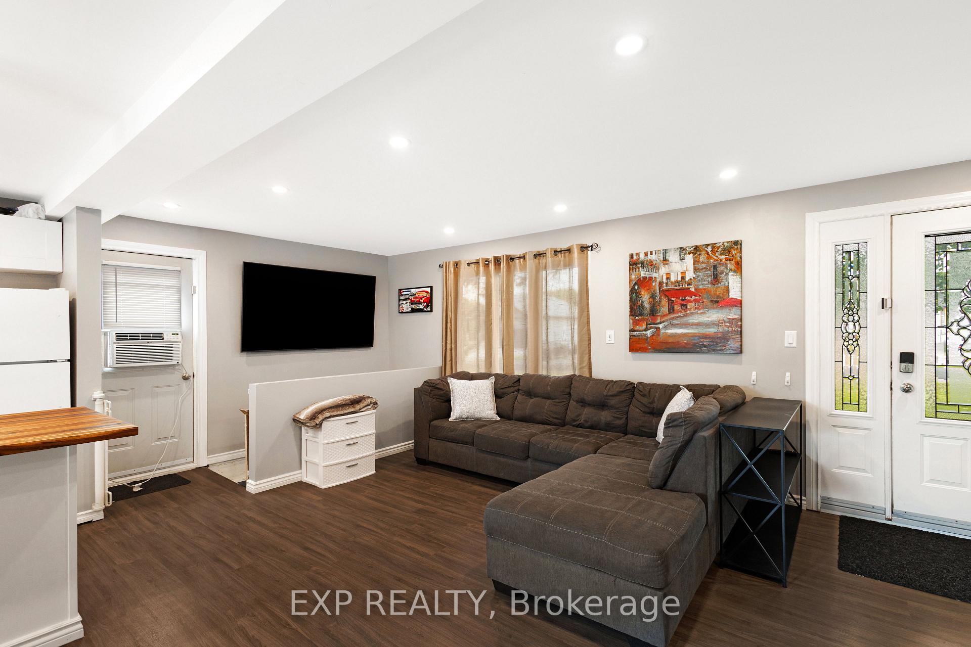 Photo 7 of 285 Academy Street, Loyalist, Bath — HOMEH