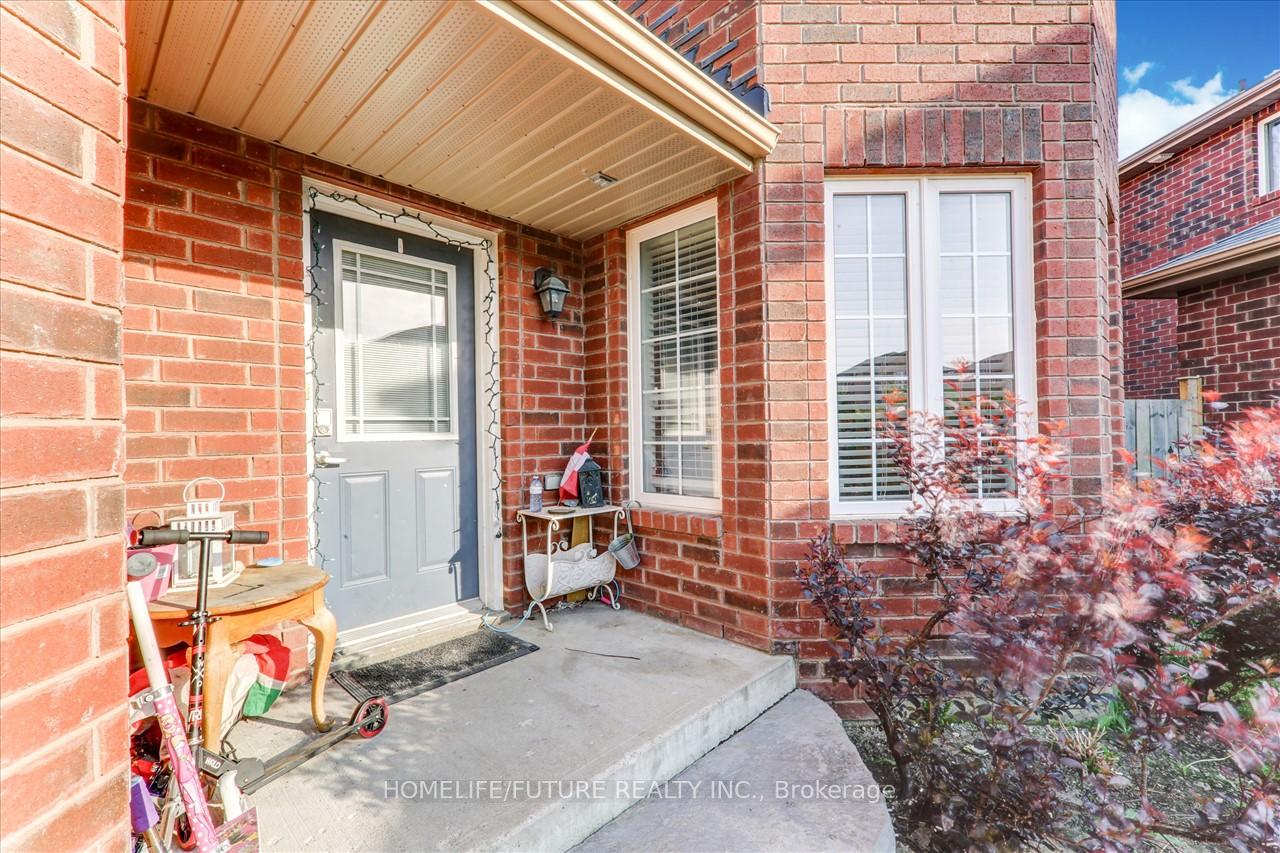Photo 5 of 2088 Osbond Road, Innisfil, Alcona — HOMEH