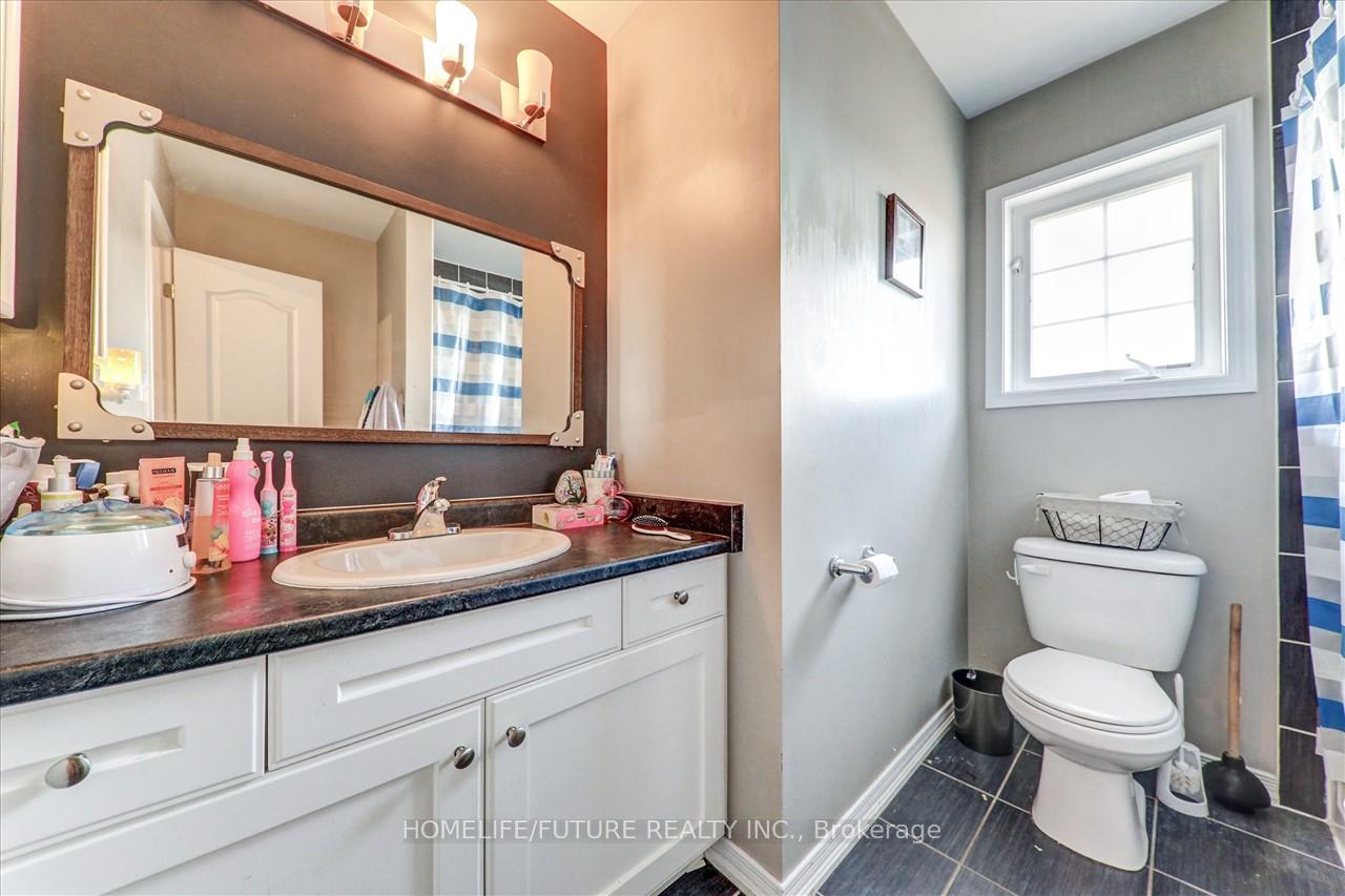 Photo 17 of 2088 Osbond Road, Innisfil, Alcona — HOMEH