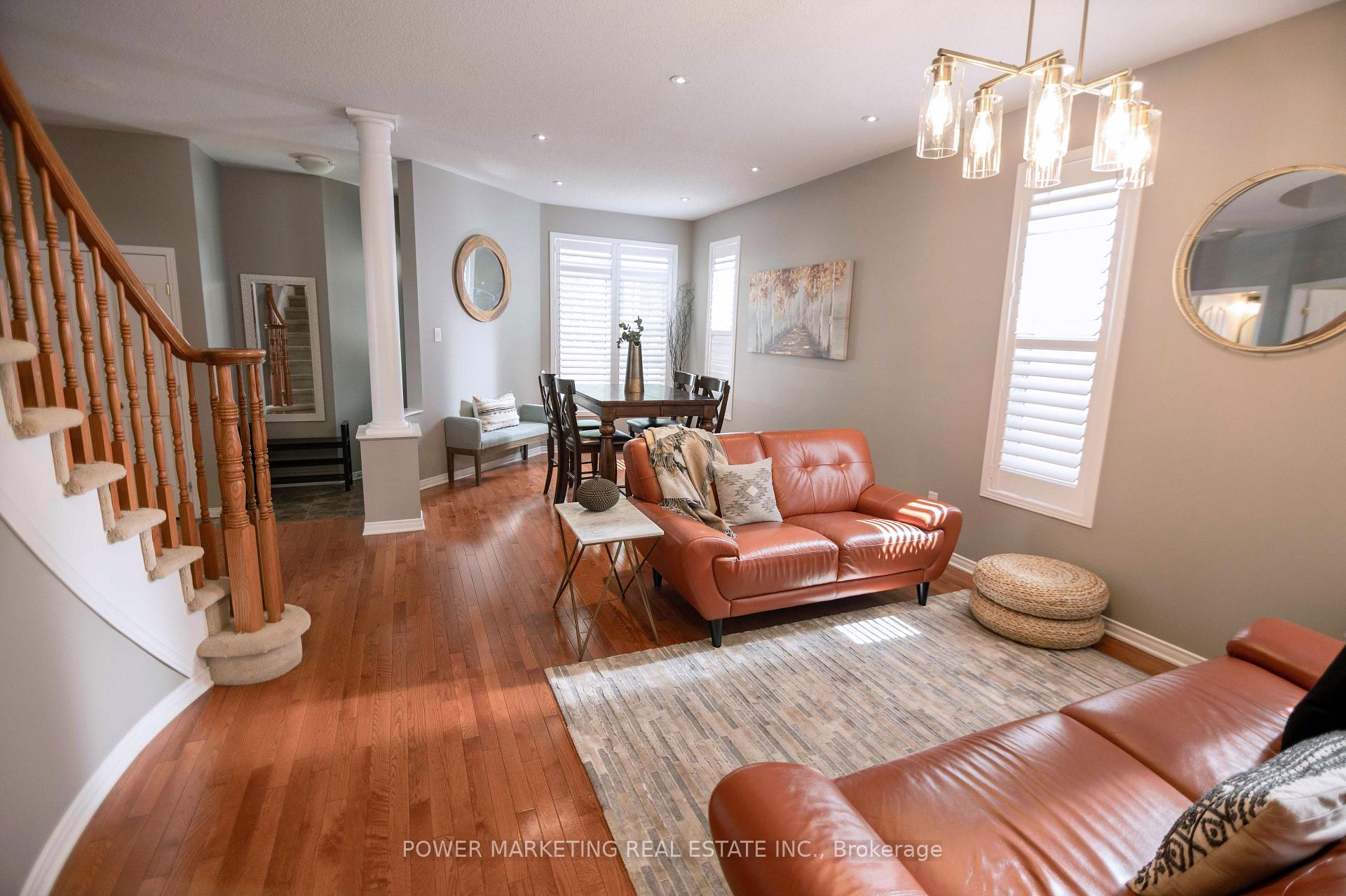 Photo 6 of 124 Strathcarron Crescent, Ottawa, Kanata - Morgan's Grant/South March — HOMEH