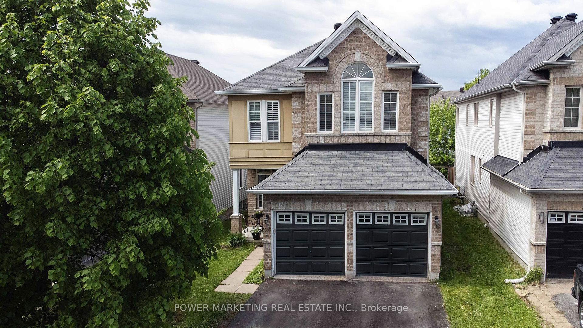 Photo 48 of 124 Strathcarron Crescent, Ottawa, Kanata - Morgan's Grant/South March — HOMEH