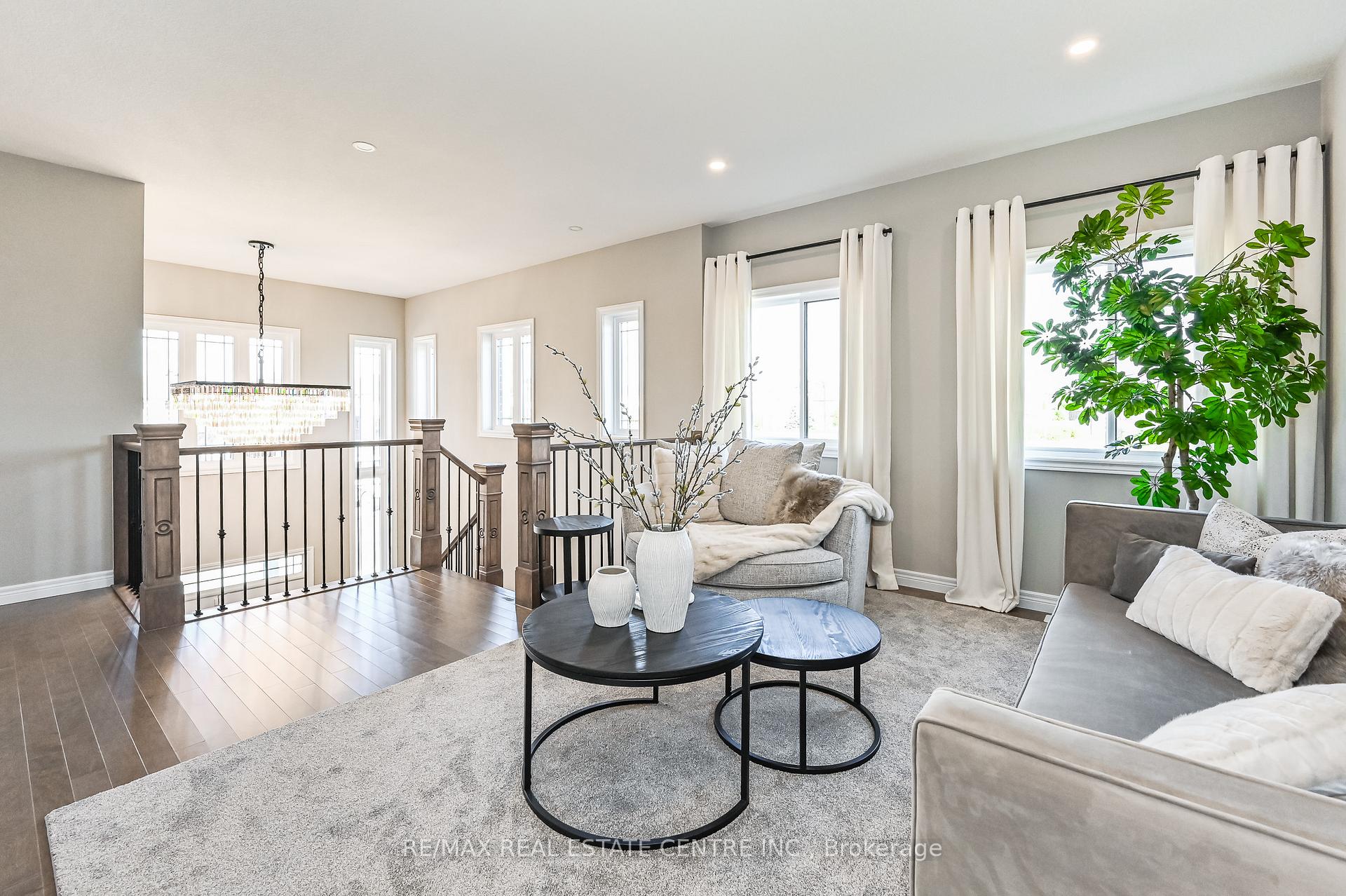 Photo 17 of 23 Spachman Street, Kitchener — HOMEH