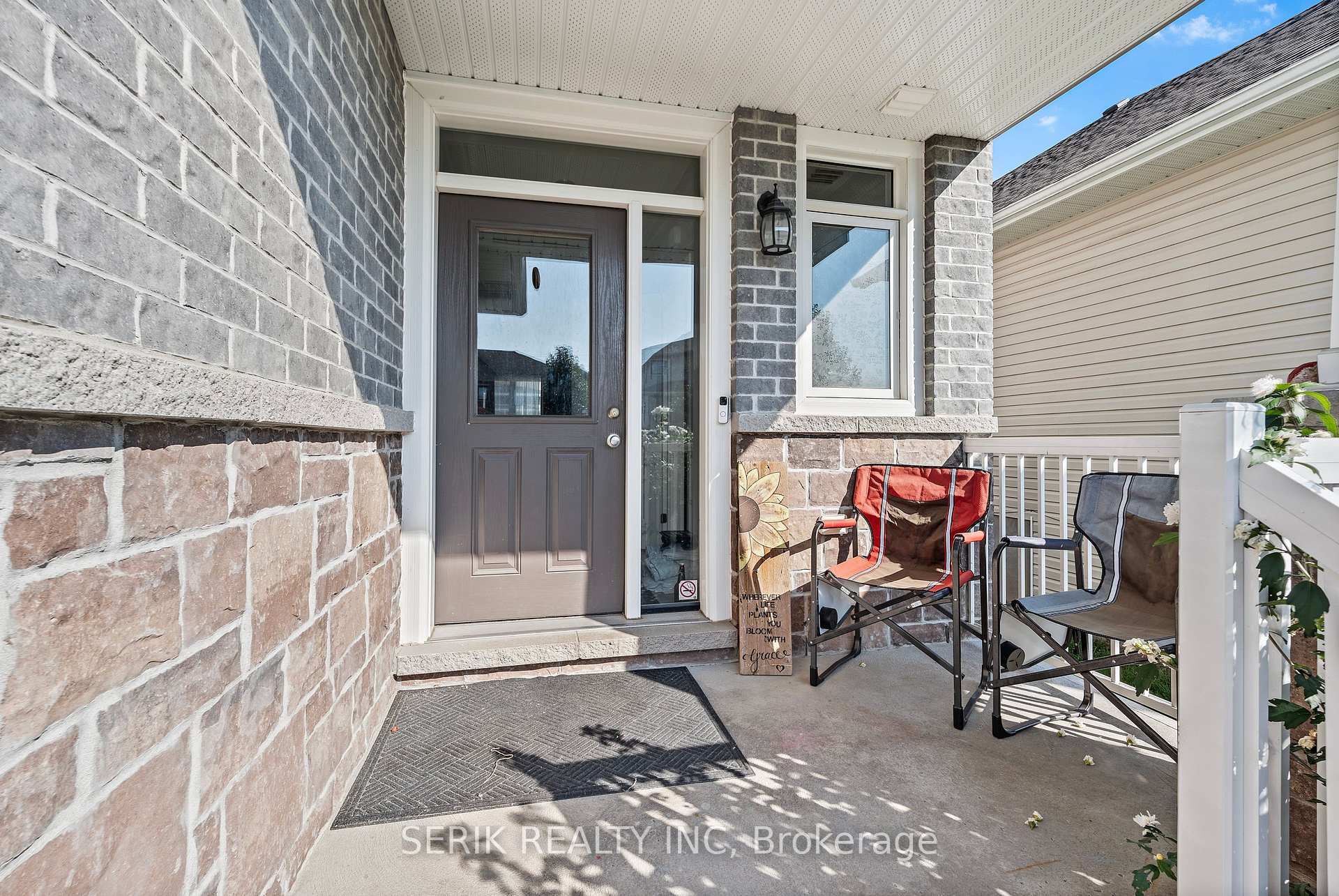Photo 4 of 107 Dr Richard James Crescent, Loyalist, Amherstview — HOMEH