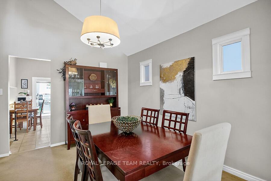 Photo 12 of 9 Riding Way, Ottawa, Kanata - Bridlewood — HOMEH