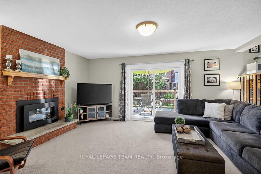 Photo 19 of 9 Riding Way, Ottawa, Kanata - Bridlewood — HOMEH