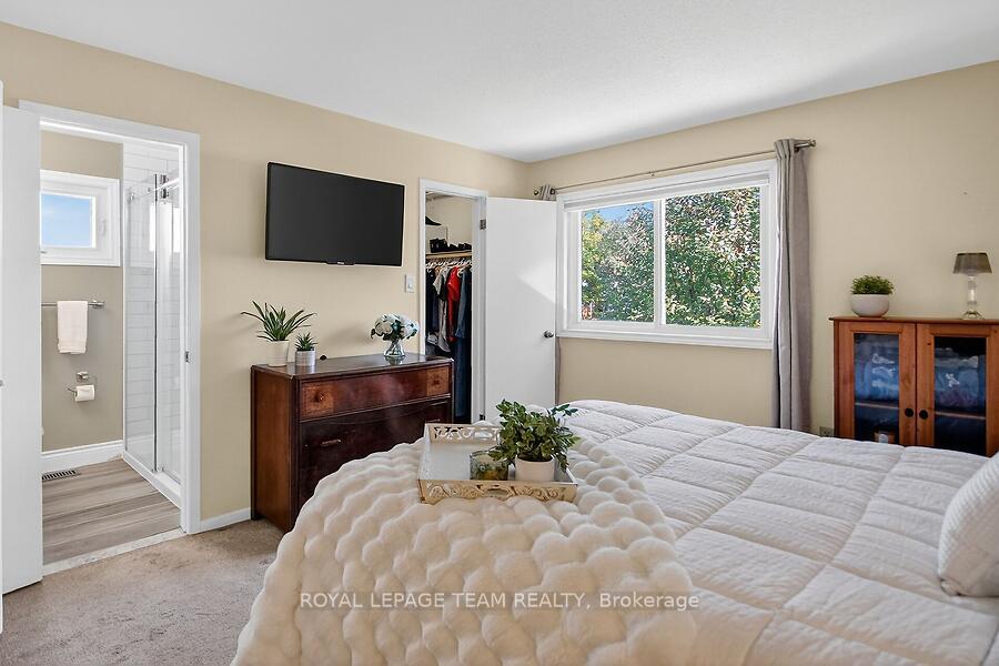 Photo 24 of 9 Riding Way, Ottawa, Kanata - Bridlewood — HOMEH