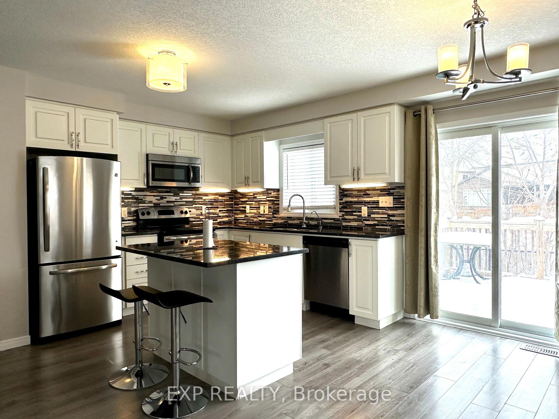 Photo 7 of 69 Meadowridge Street, Kitchener, Doon South — HOMEH