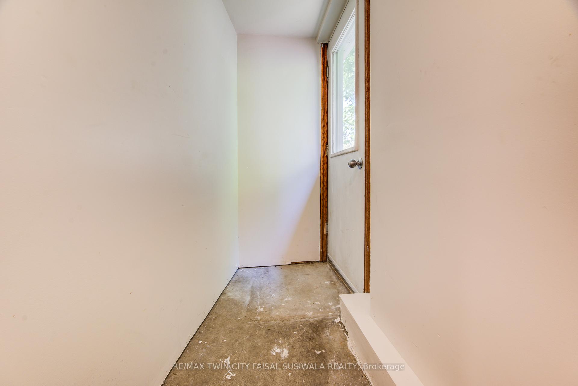 Photo 40 of 1778 Old Mill Road, Kitchener — HOMEH