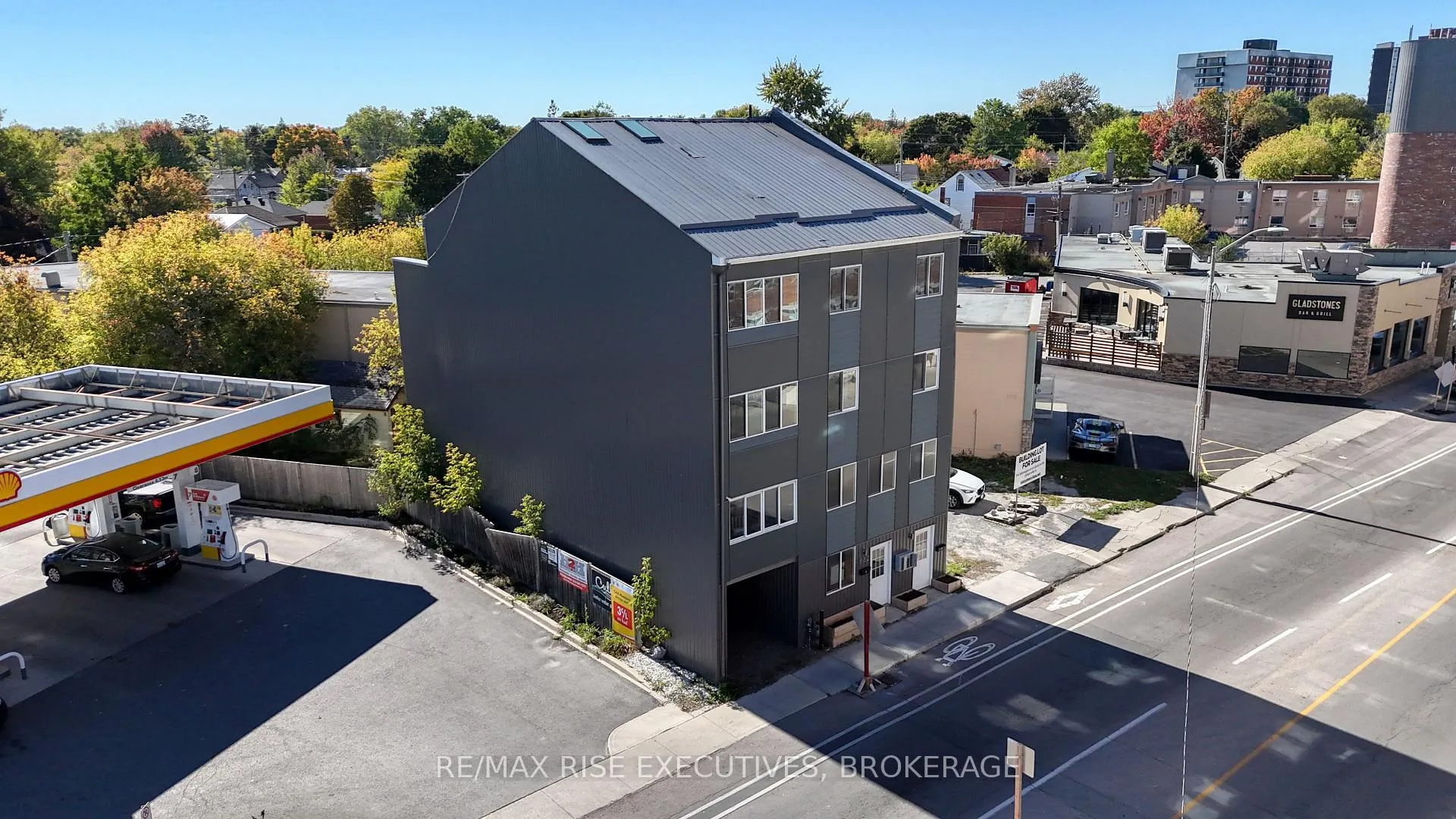 Photo 1 of 682 Princess Street, Kingston, Central City East — HOMEH