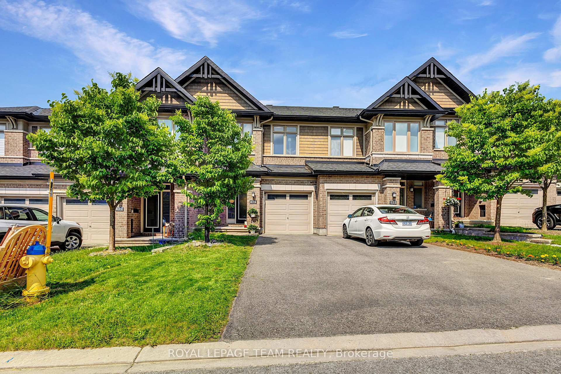 Photo 2 of 875 Fletcher Circle, Ottawa, Kanata - Kanata Lakes/Heritage Hills — HOMEH