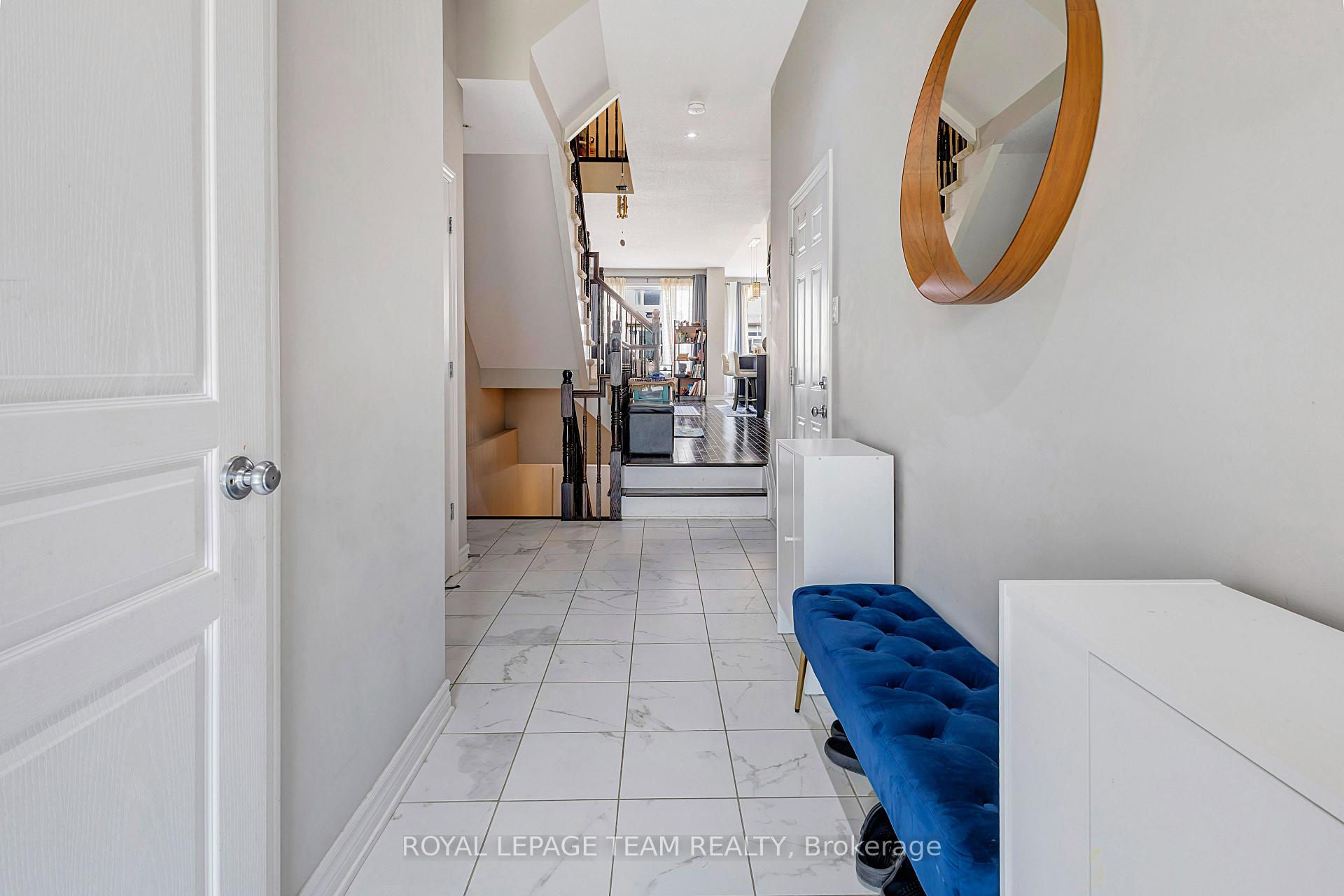 Photo 7 of 875 Fletcher Circle, Ottawa, Kanata - Kanata Lakes/Heritage Hills — HOMEH