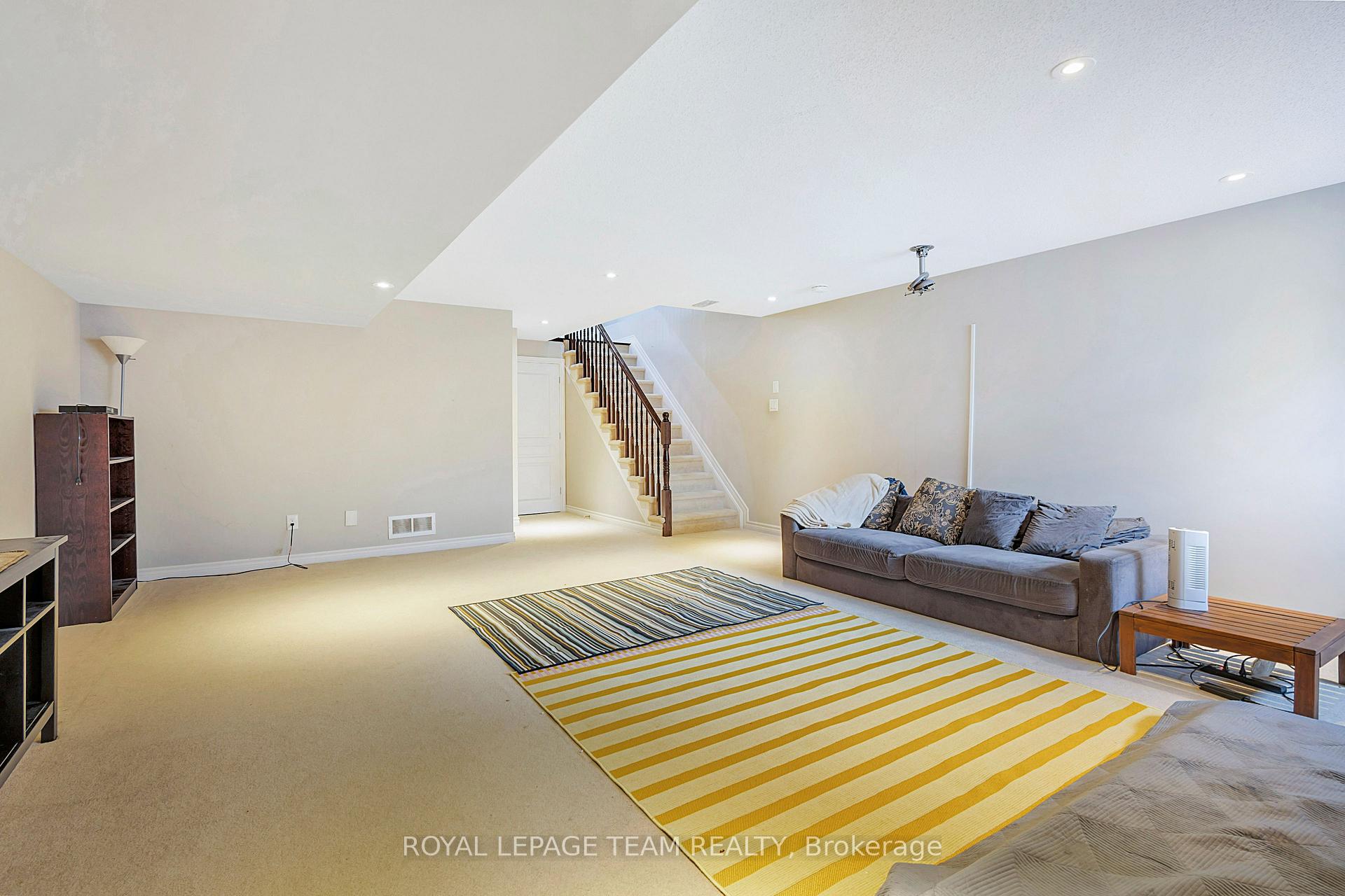 Photo 34 of 875 Fletcher Circle, Ottawa, Kanata - Kanata Lakes/Heritage Hills — HOMEH