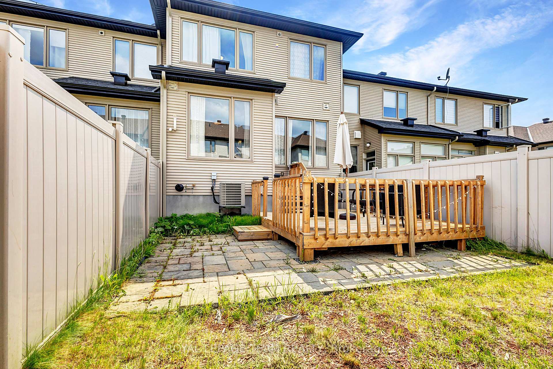 Photo 37 of 875 Fletcher Circle, Ottawa, Kanata - Kanata Lakes/Heritage Hills — HOMEH