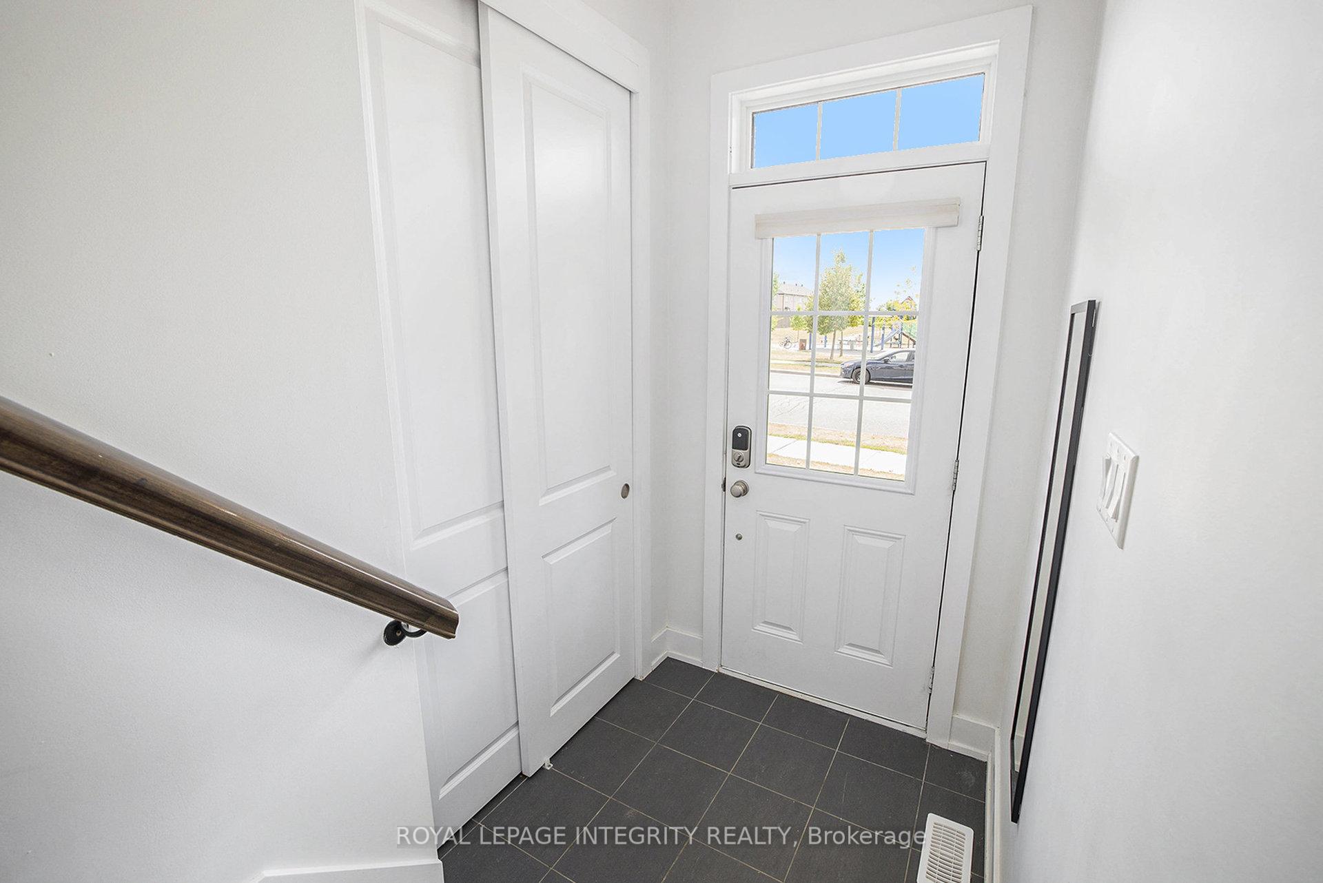 Photo 4 of 285 Meadowbreeze Drive, Ottawa, Kanata - Emerald Meadows/Trailwest — HOMEH