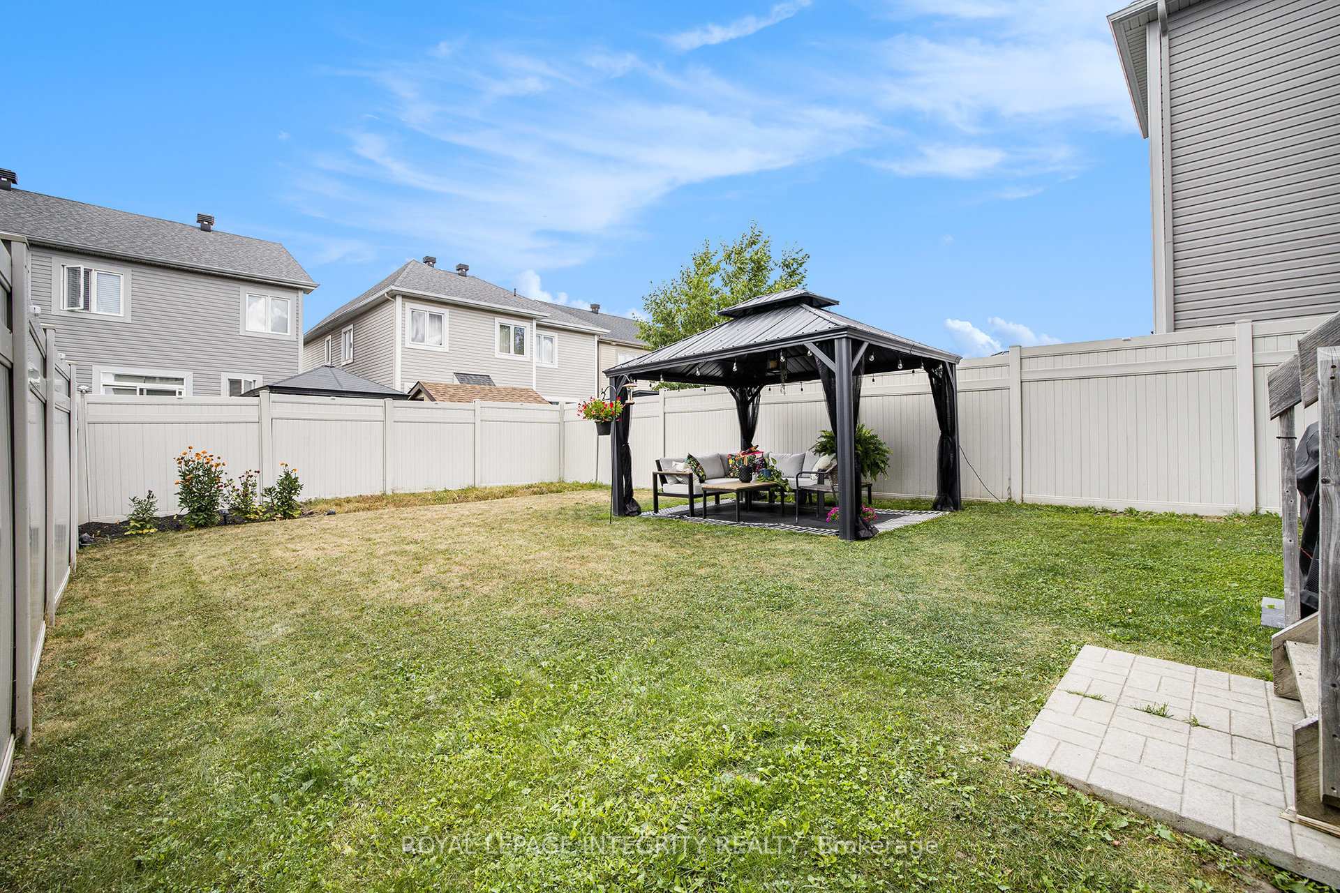 Photo 32 of 285 Meadowbreeze Drive, Ottawa, Kanata - Emerald Meadows/Trailwest — HOMEH