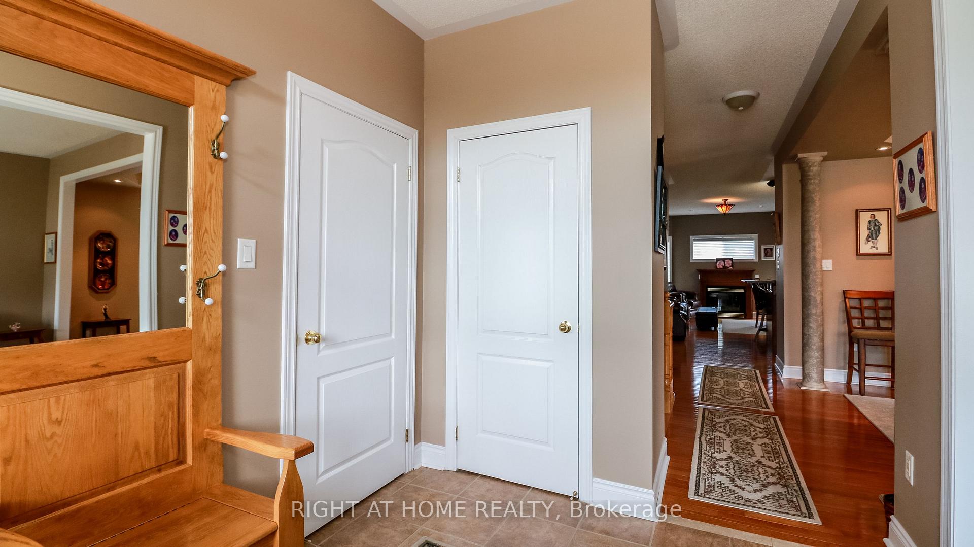 Photo 6 of 2037 Jans Boulevard, Innisfil, Alcona — HOMEH