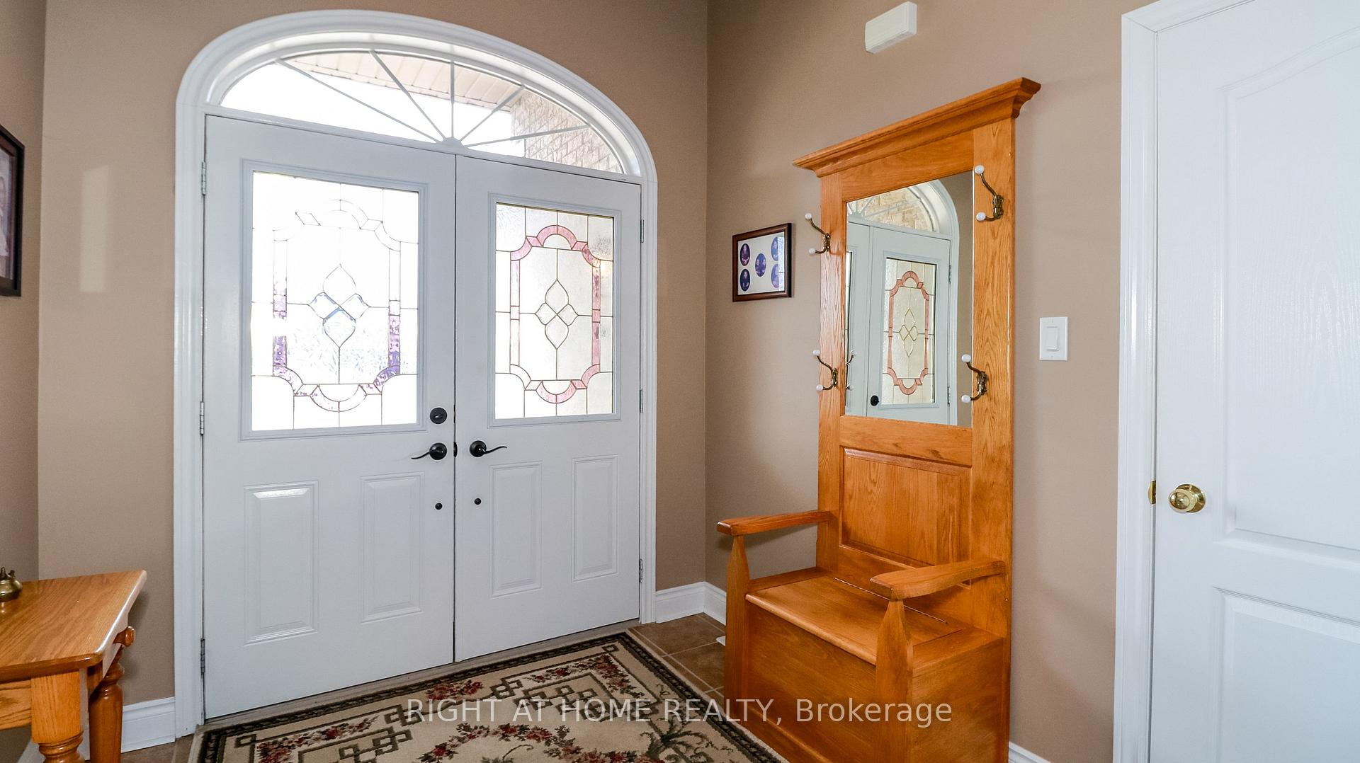 Photo 7 of 2037 Jans Boulevard, Innisfil, Alcona — HOMEH