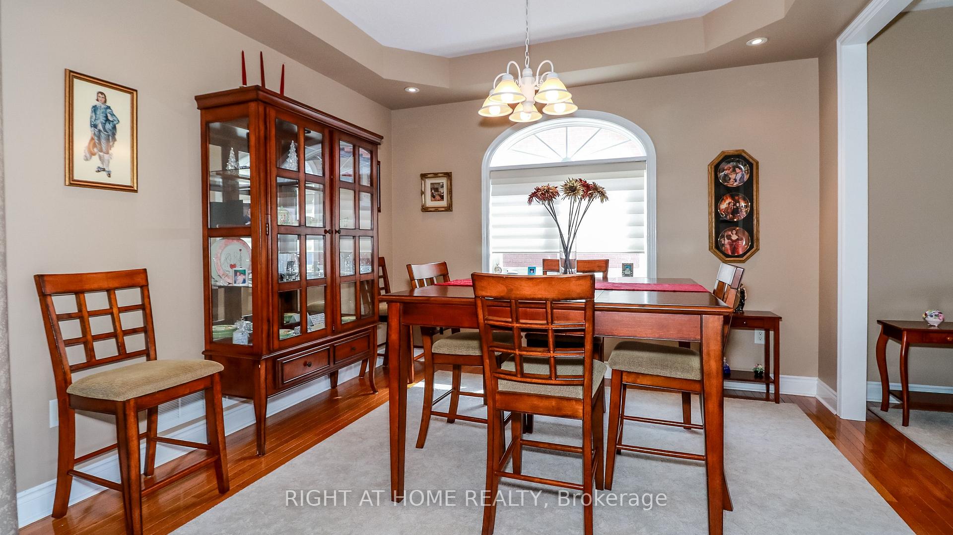 Photo 11 of 2037 Jans Boulevard, Innisfil, Alcona — HOMEH